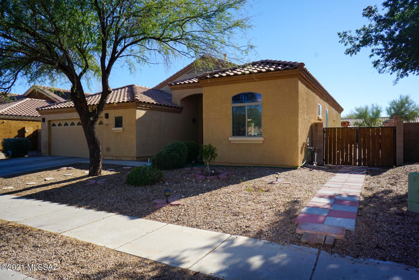 10466 E Black Willow Drive