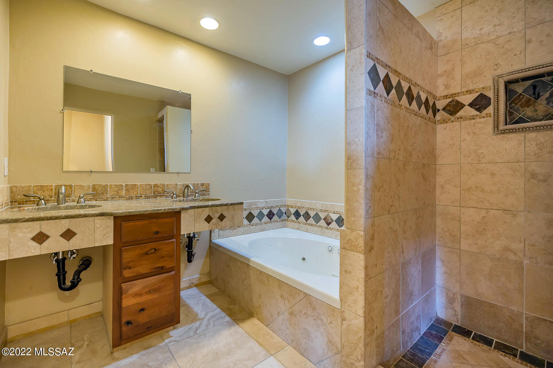6465 N Green Briar Drive