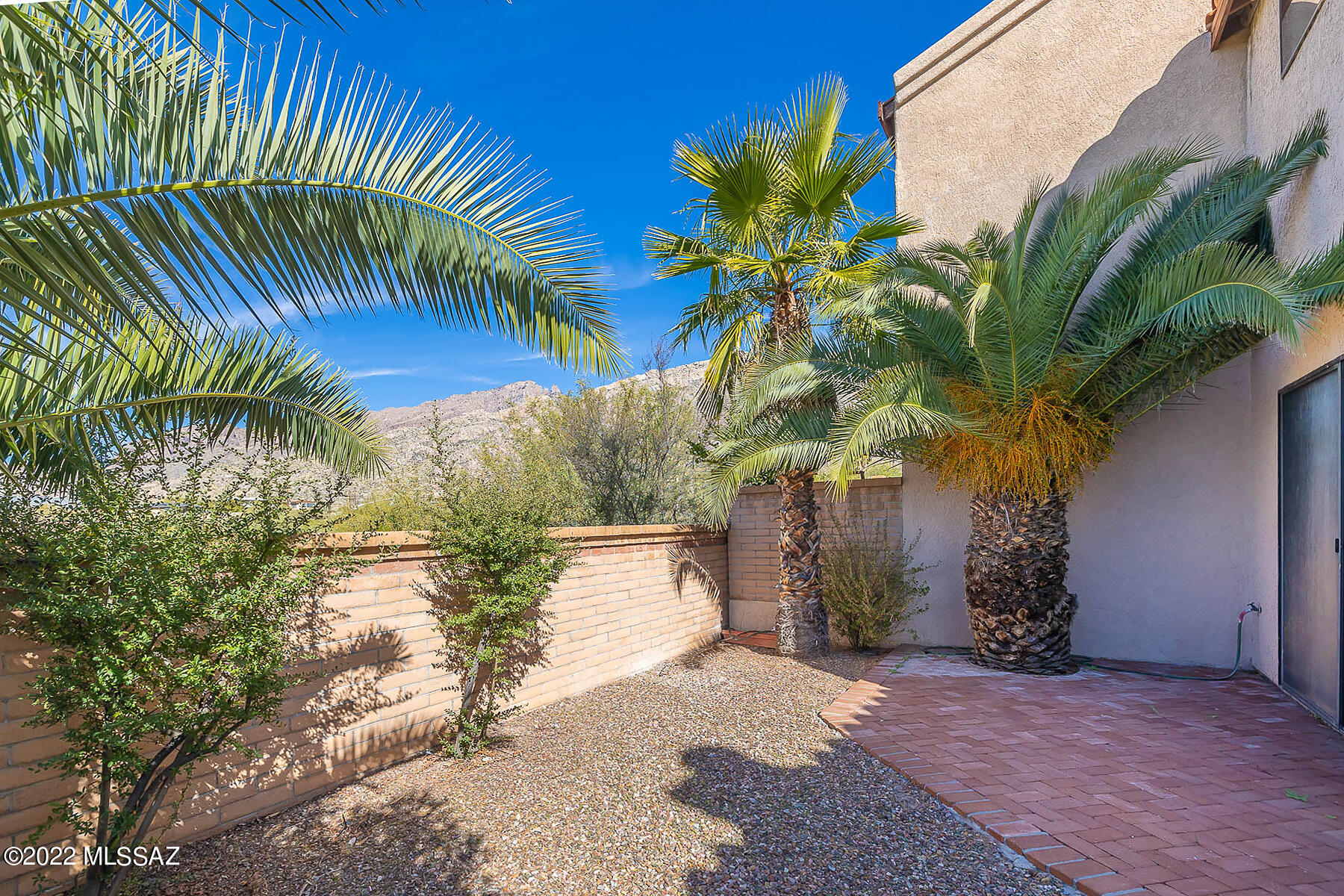6465 N Green Briar Drive