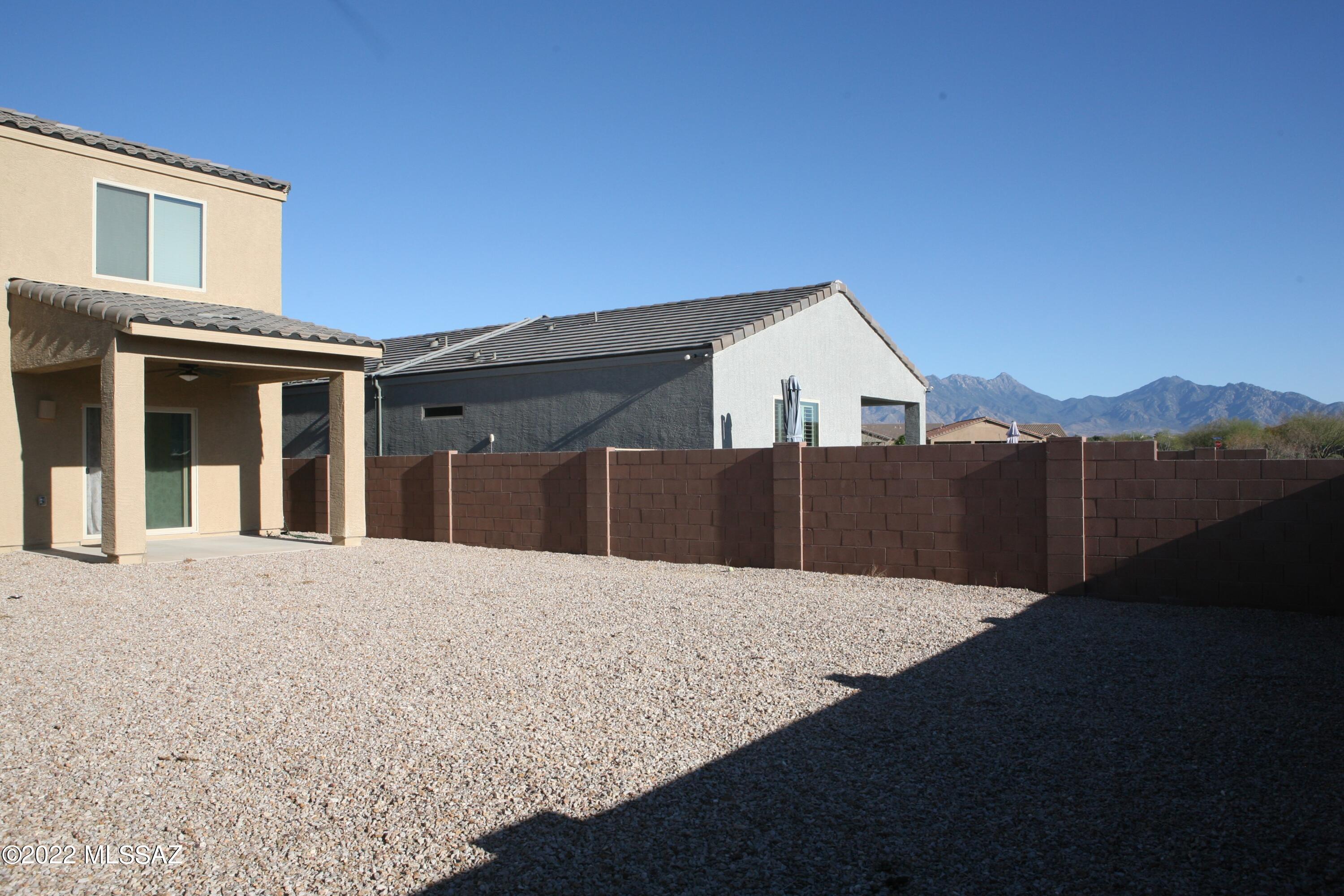 659 N Nestled Hummingbird Lane E