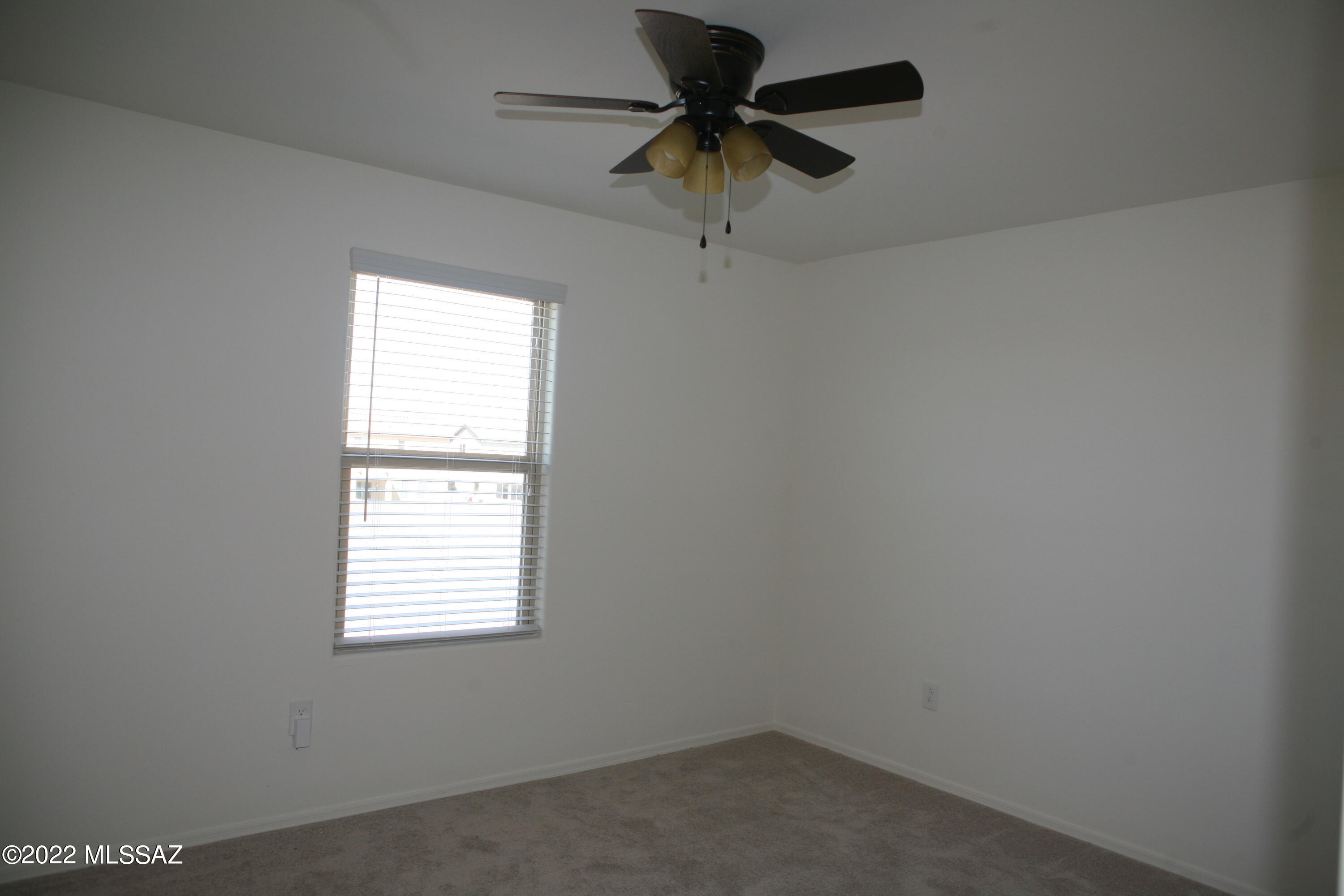 659 N Nestled Hummingbird Lane E