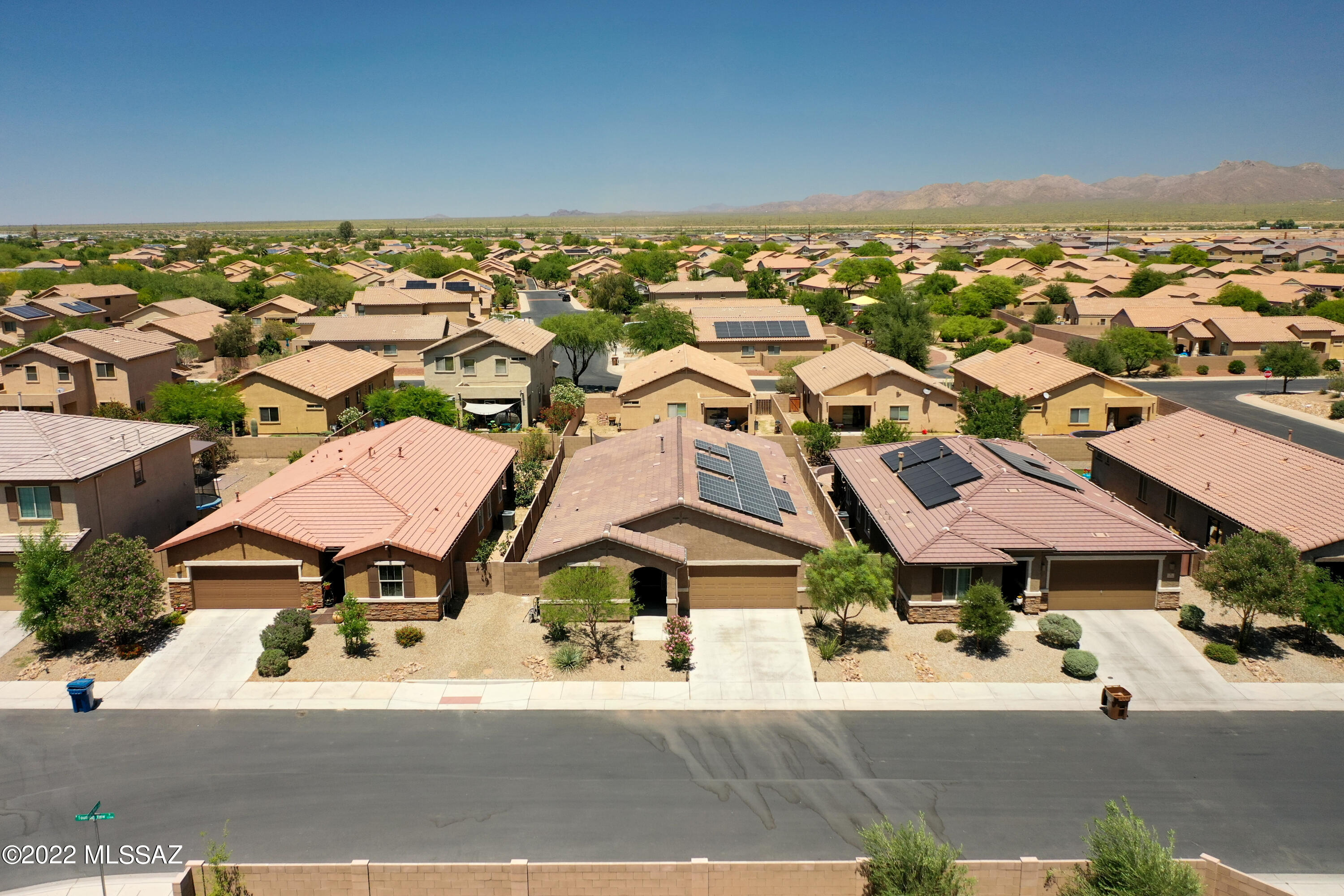 11128 W Fountain View Drive