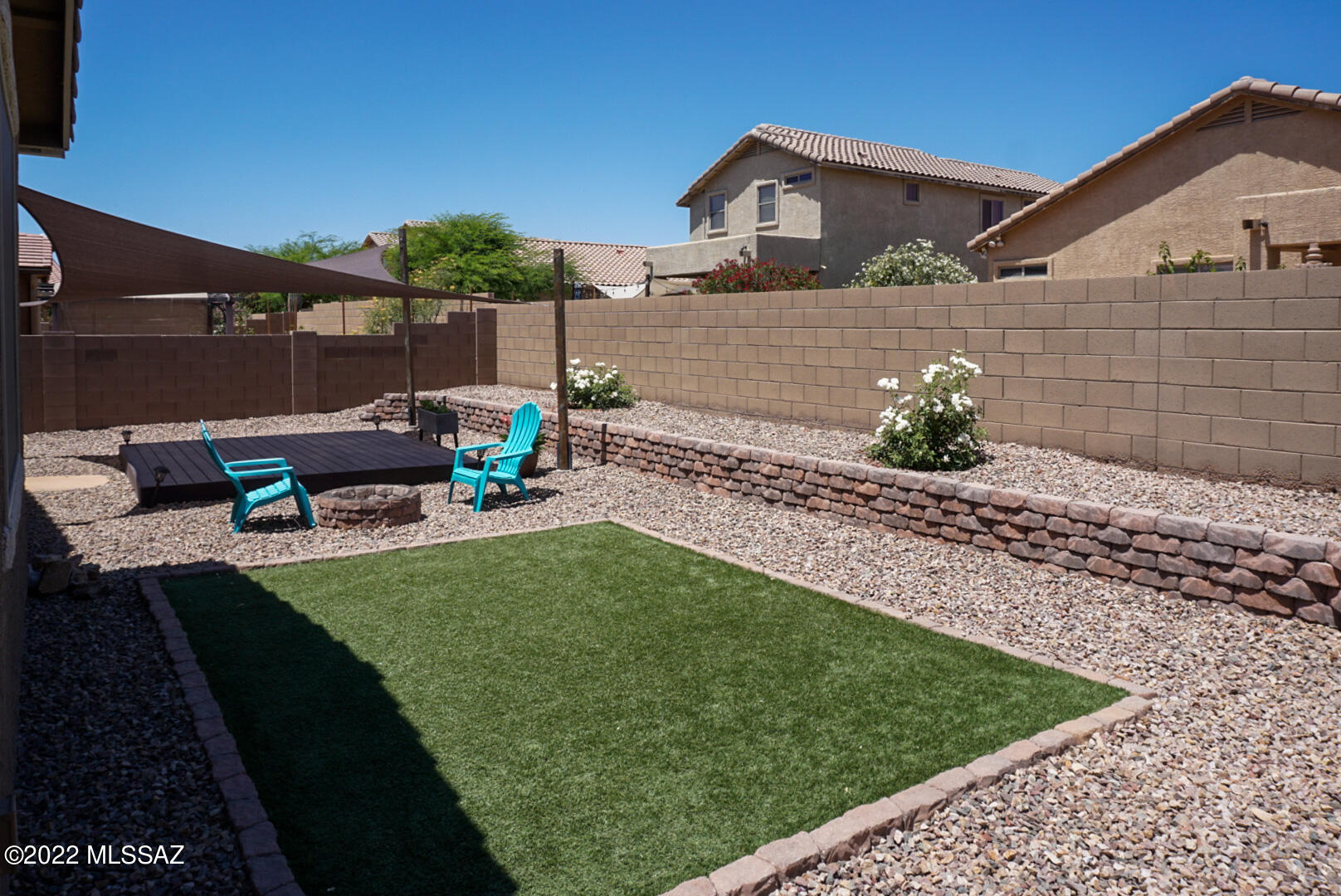11128 W Fountain View Drive