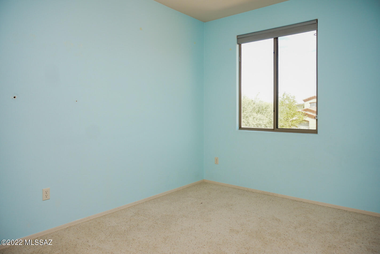 5716 N Loft Lane