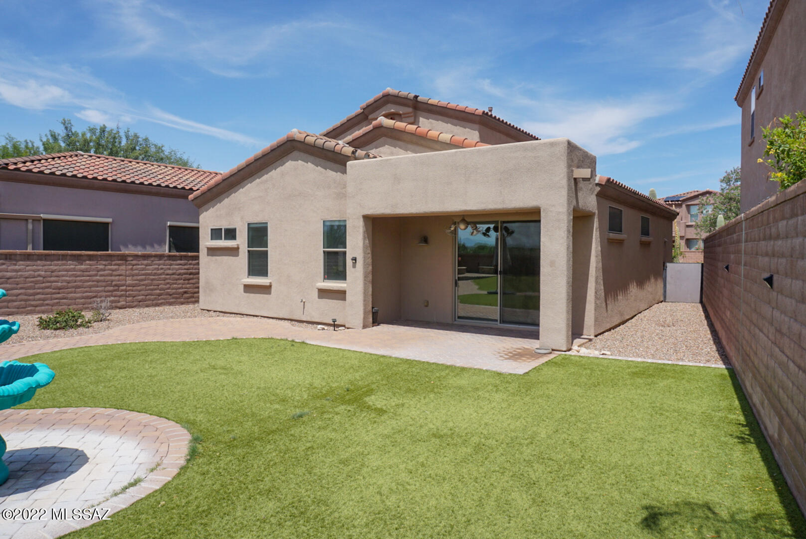 5716 N Loft Lane