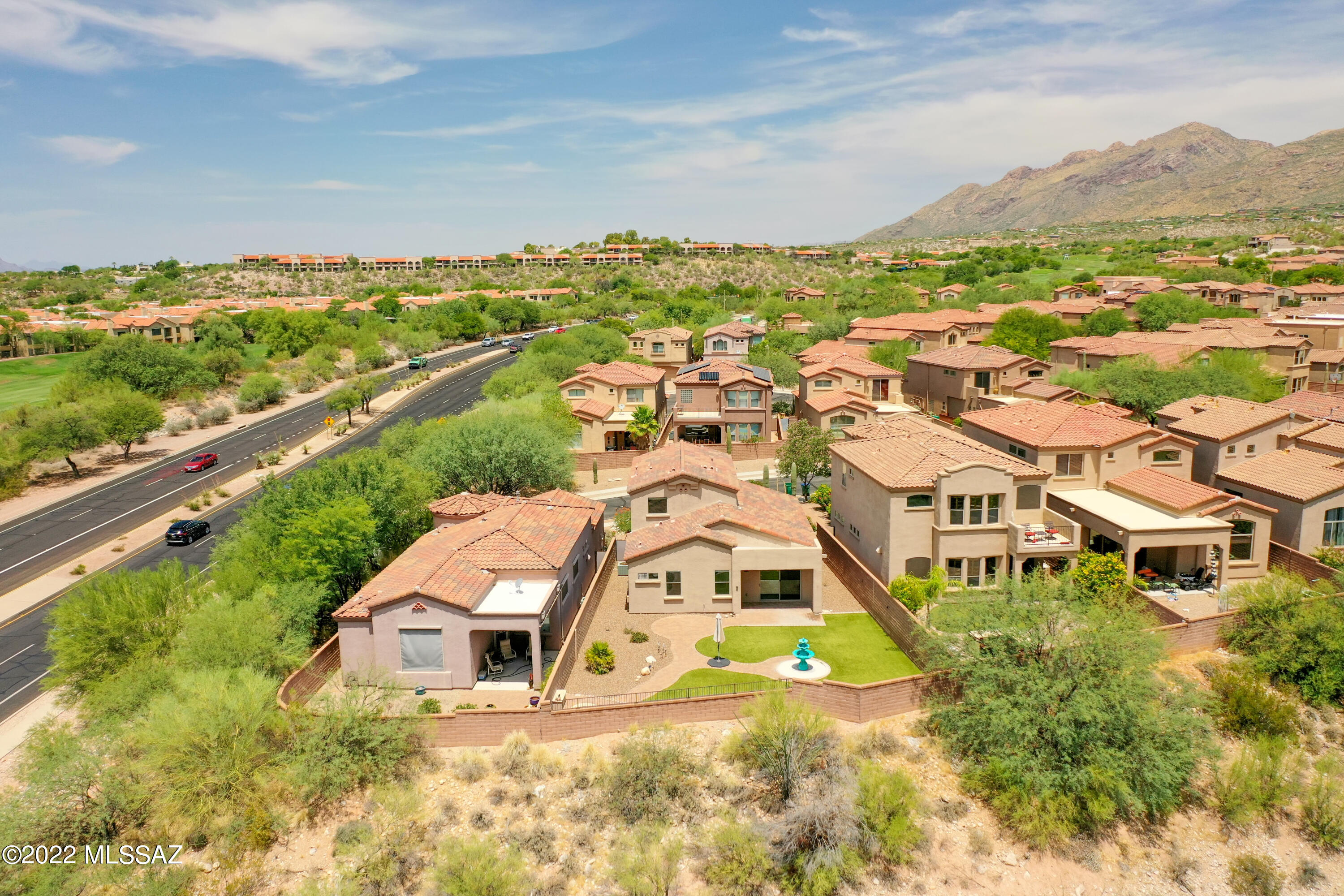 5716 N Loft Lane