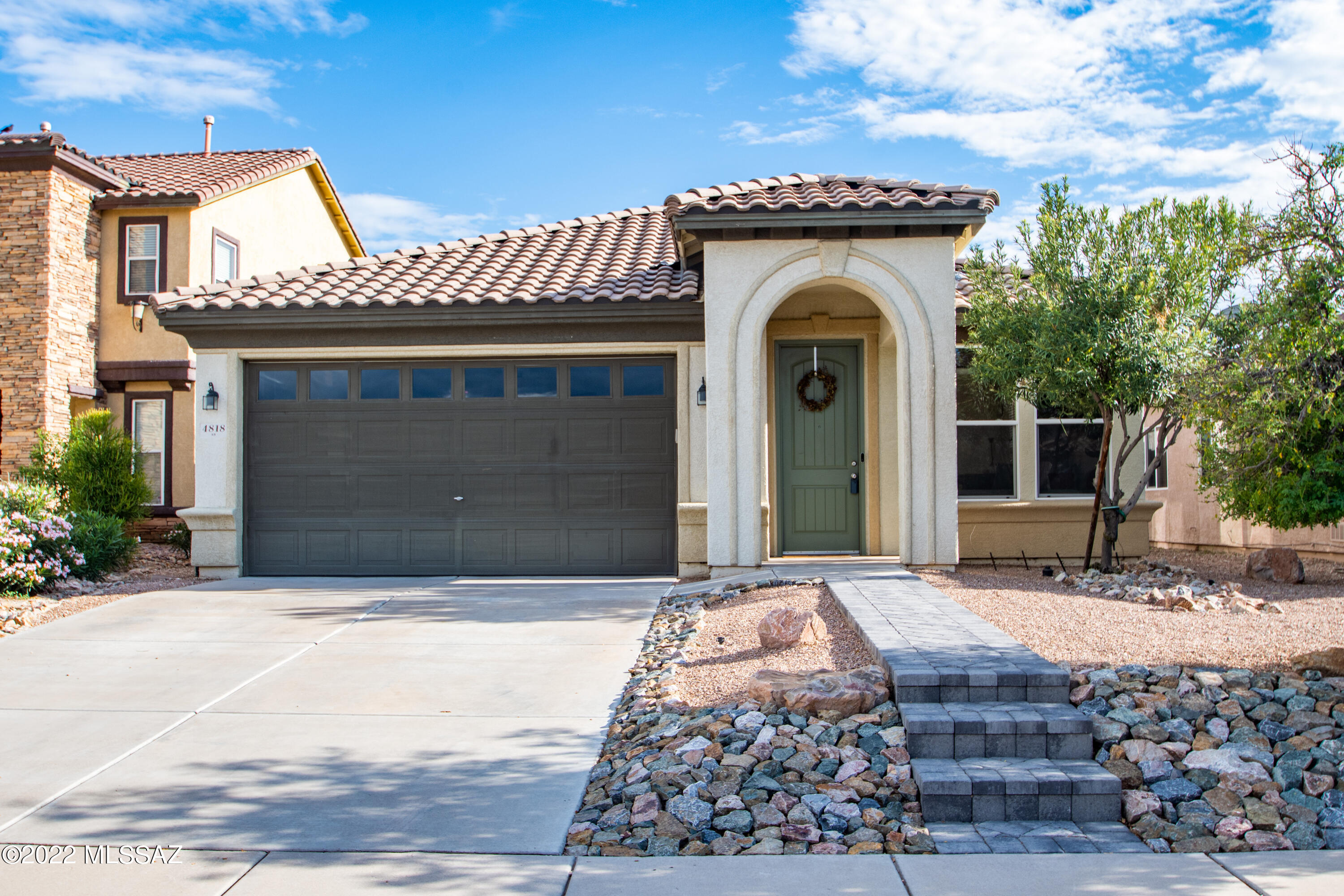 4818 E Chickweed Drive