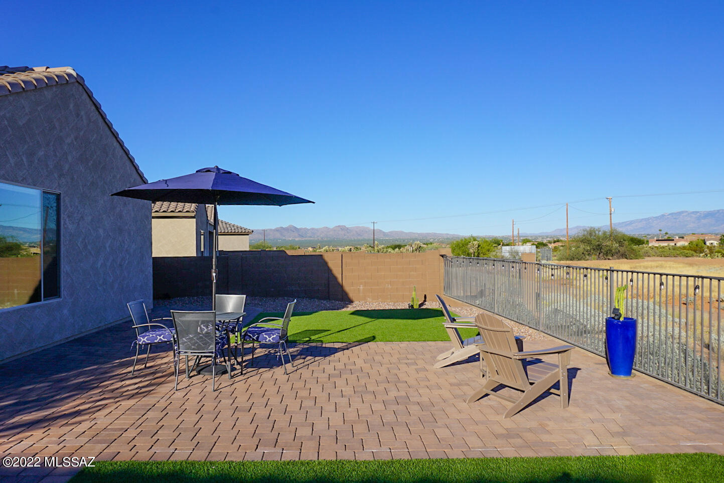 8486 N Van Cleeve Lane