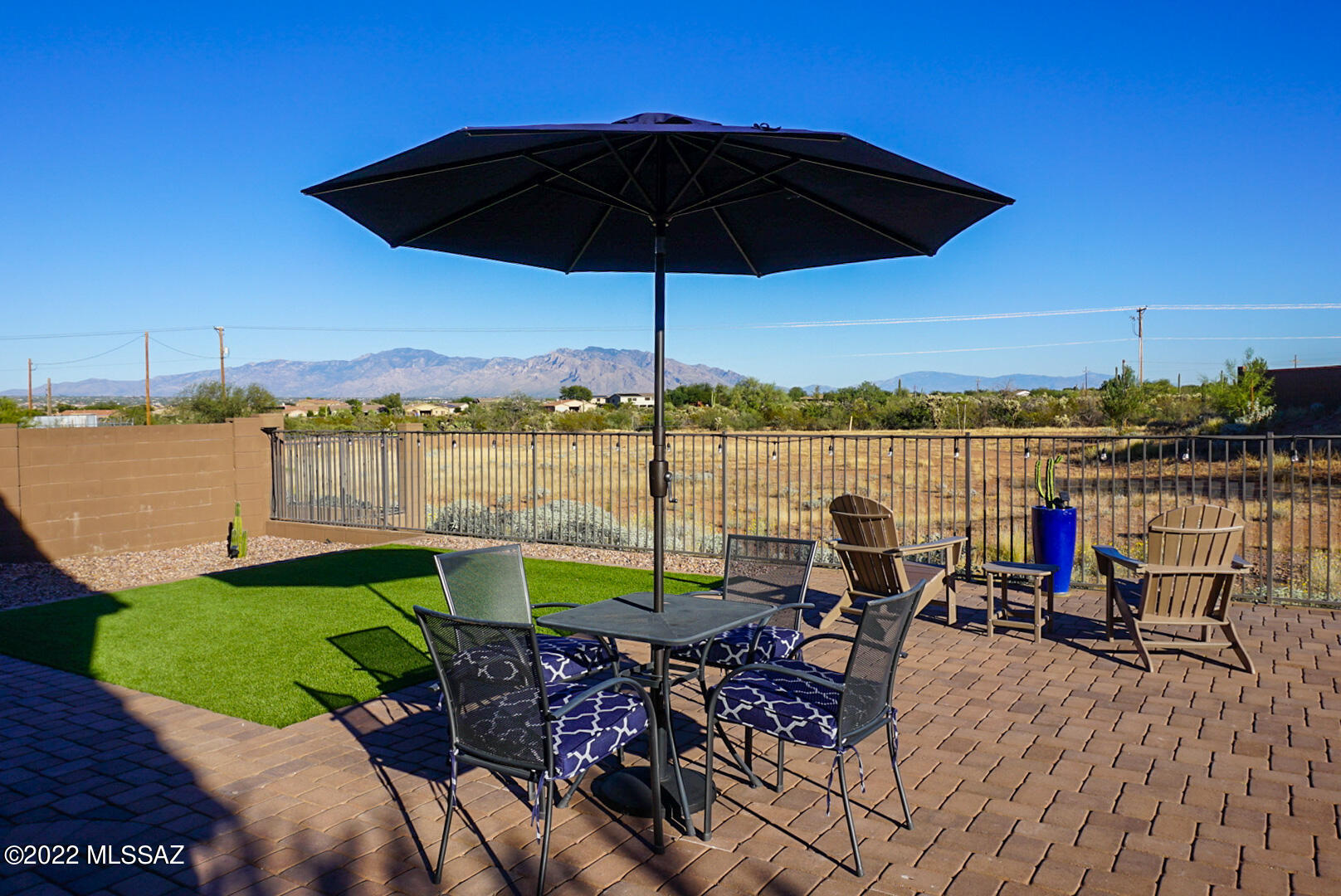 8486 N Van Cleeve Lane