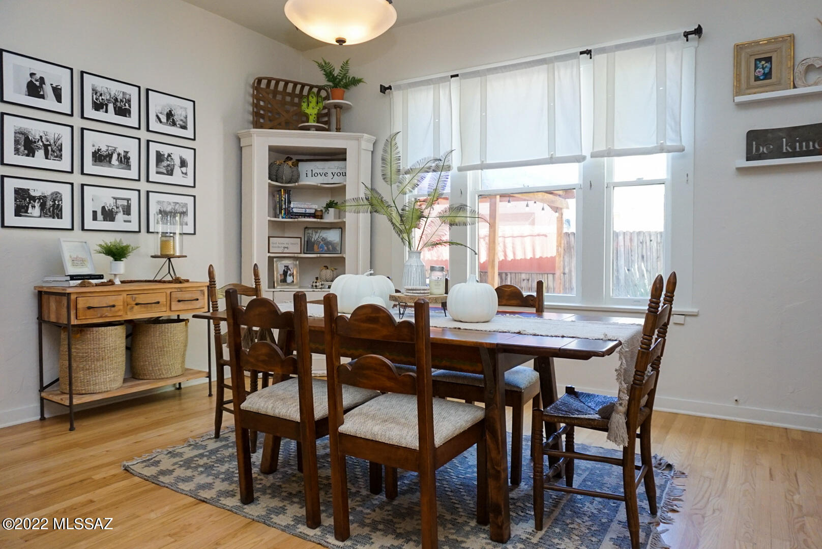 726 E 5th Street
