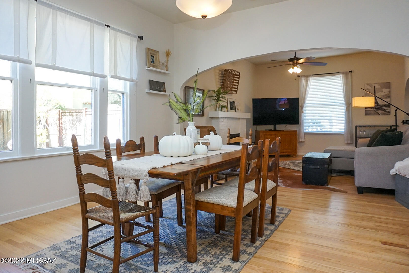 726 E 5th Street