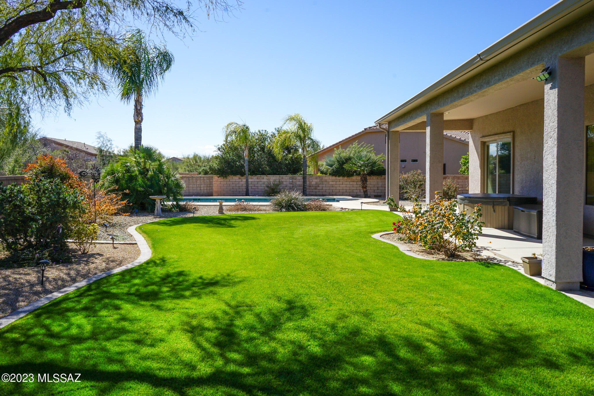 1609 Native Stone Place