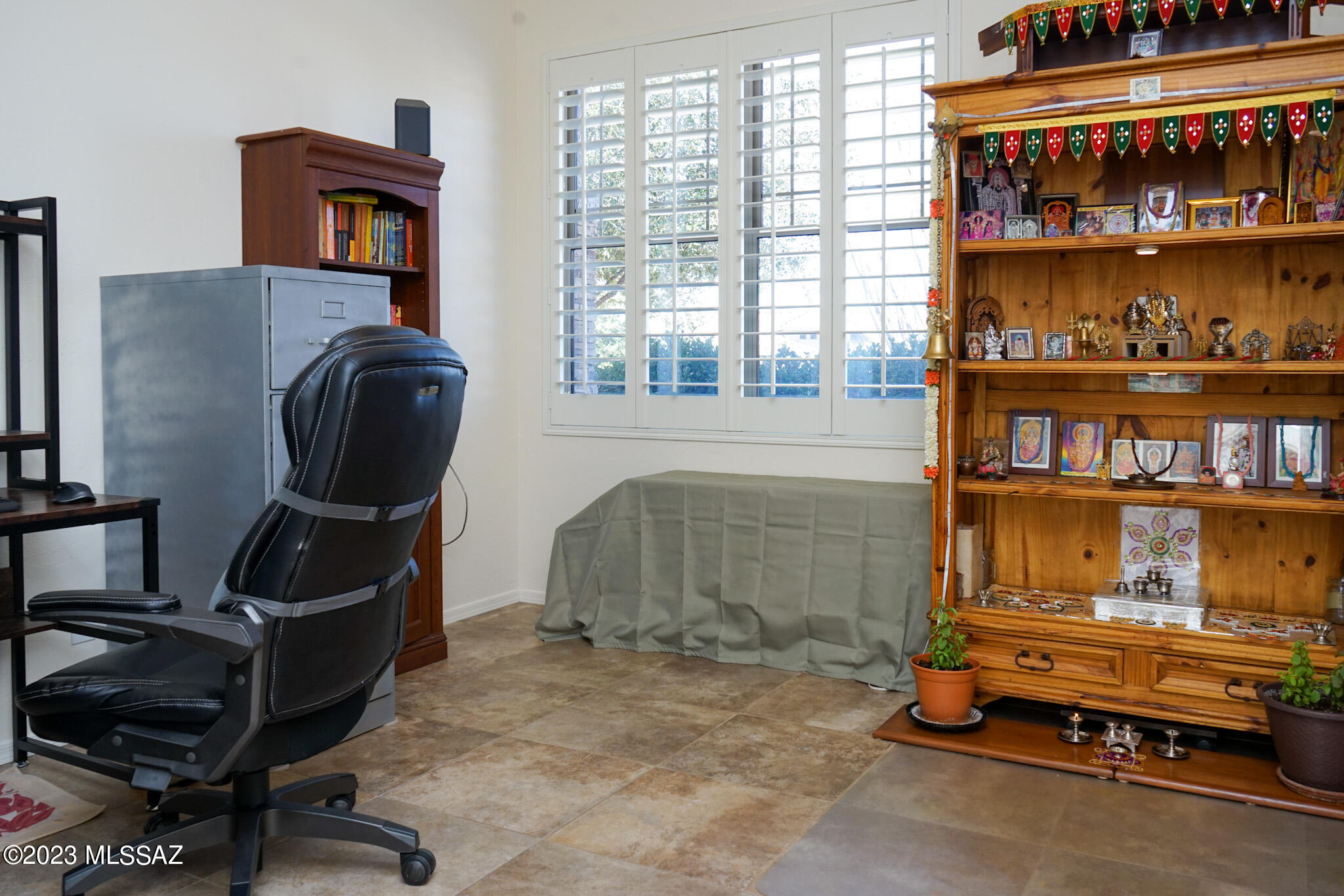 1609 Native Stone Place