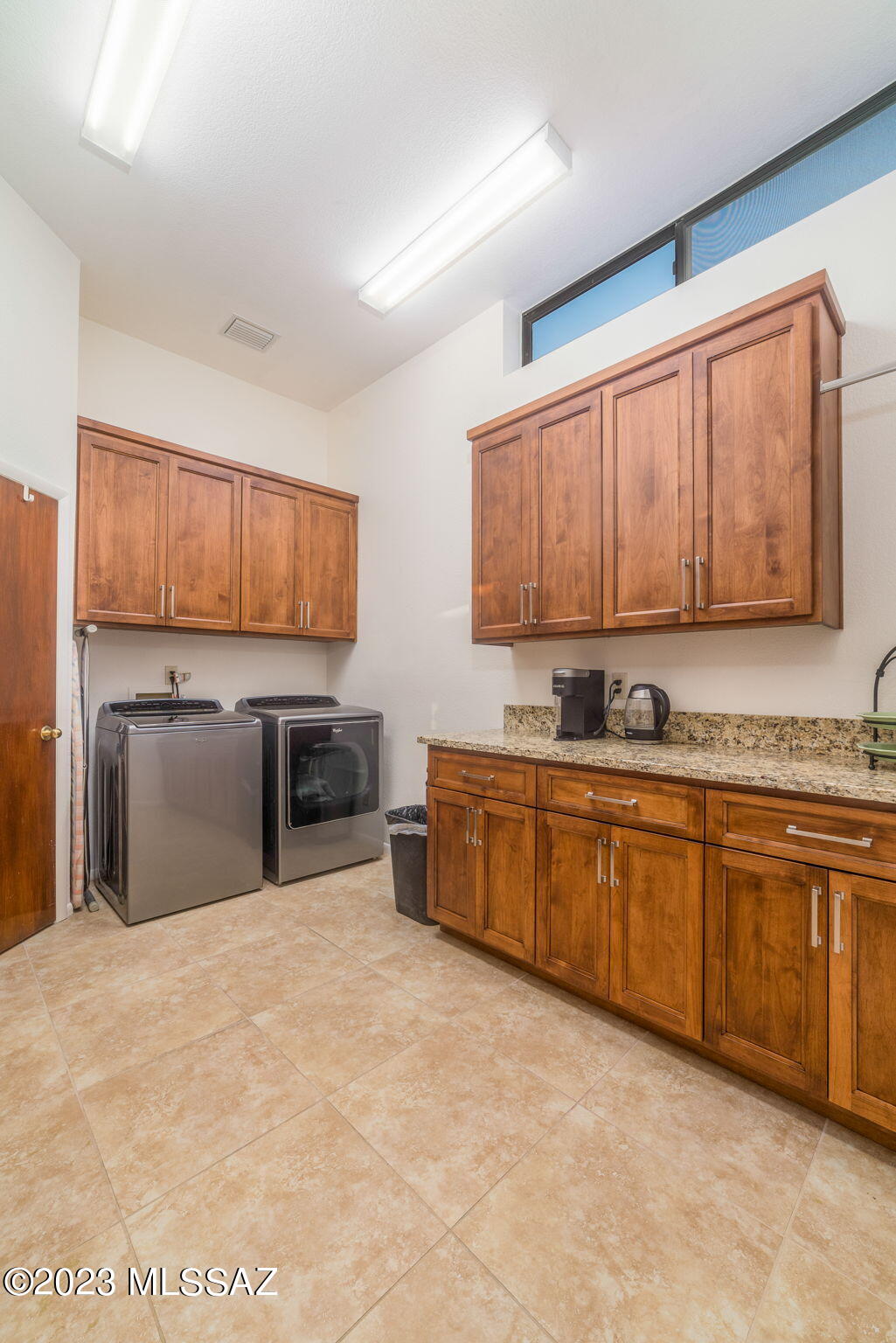 7441 N Calle Sin Celo