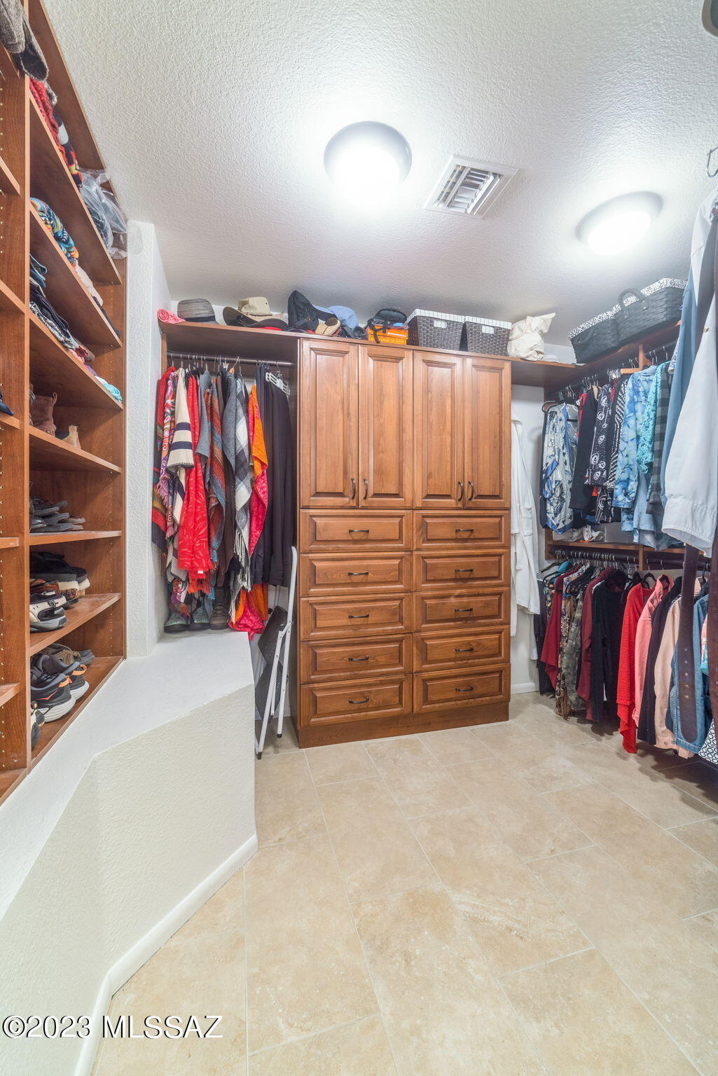 7441 N Calle Sin Celo