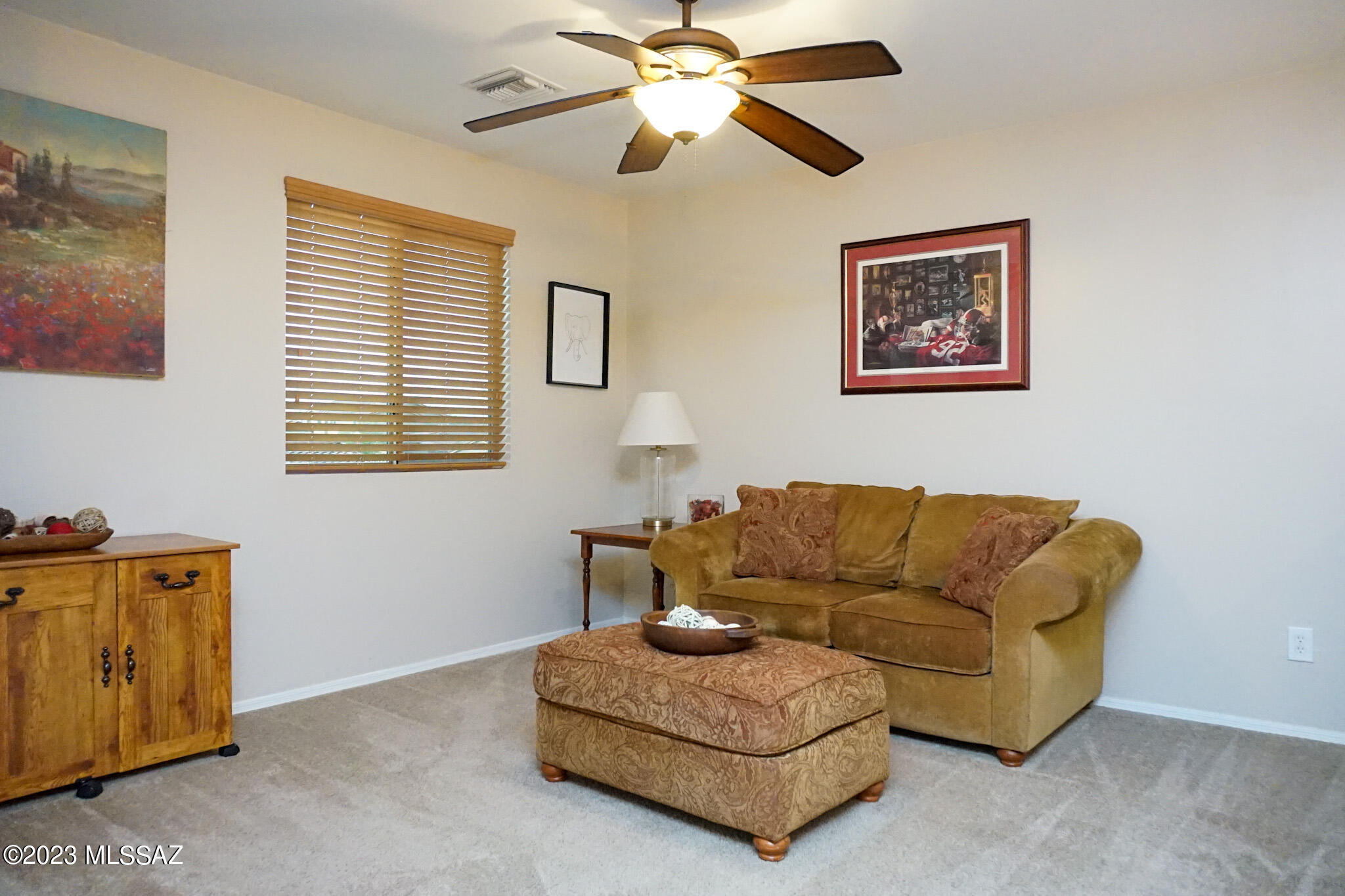 811 N Nestled Hummingbird Lane E