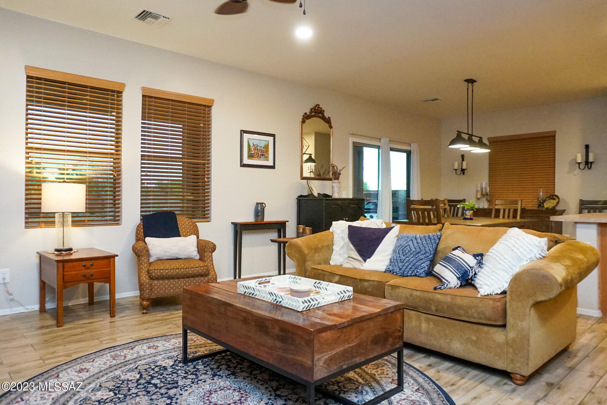 811 N Nestled Hummingbird Lane E