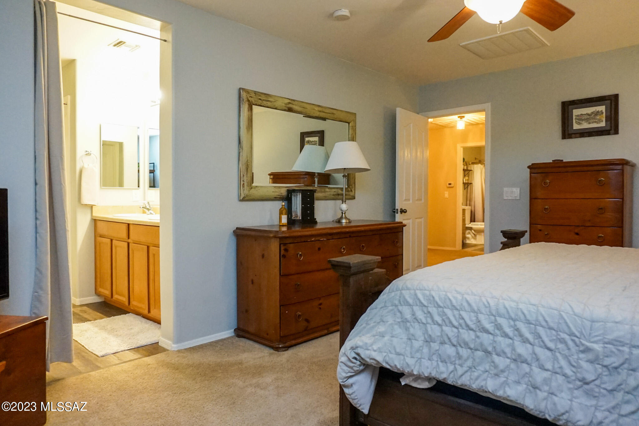 811 N Nestled Hummingbird Lane E