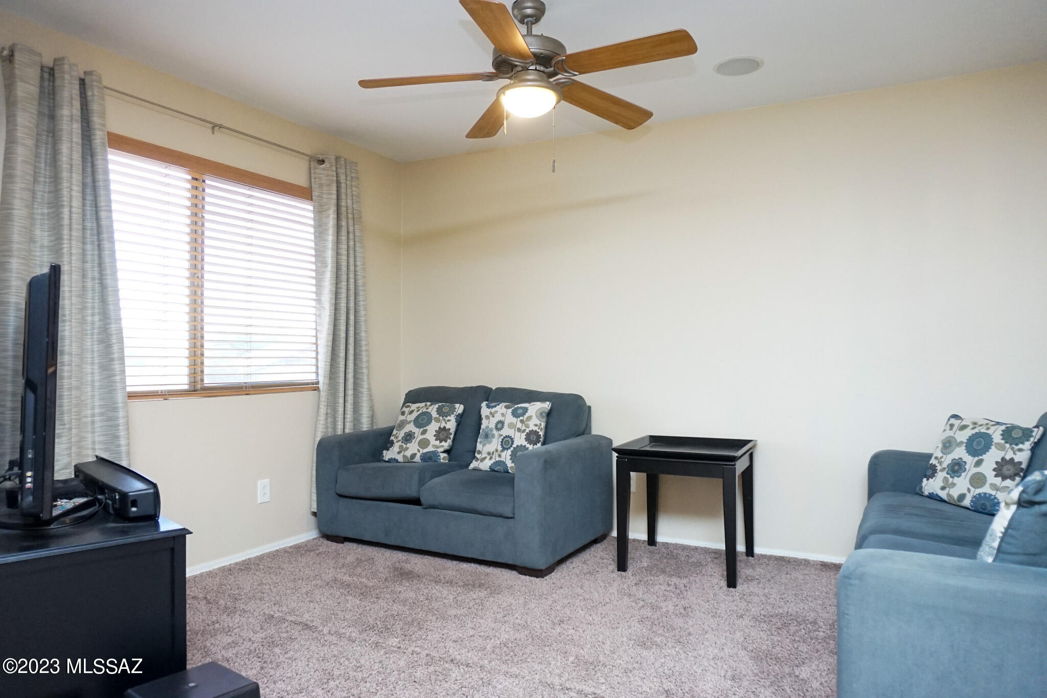 7642 N Hemingway Place