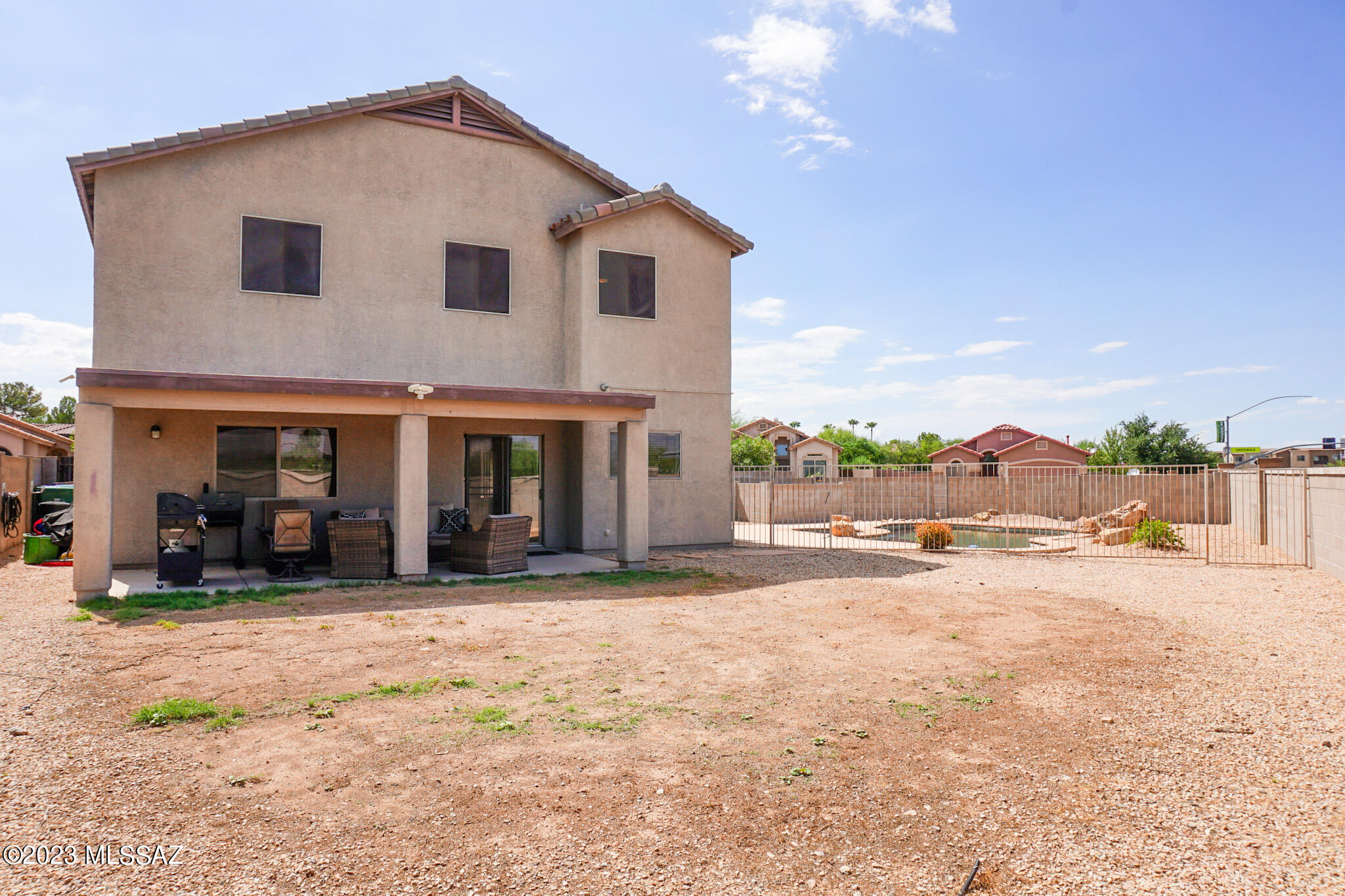 7642 N Hemingway Place