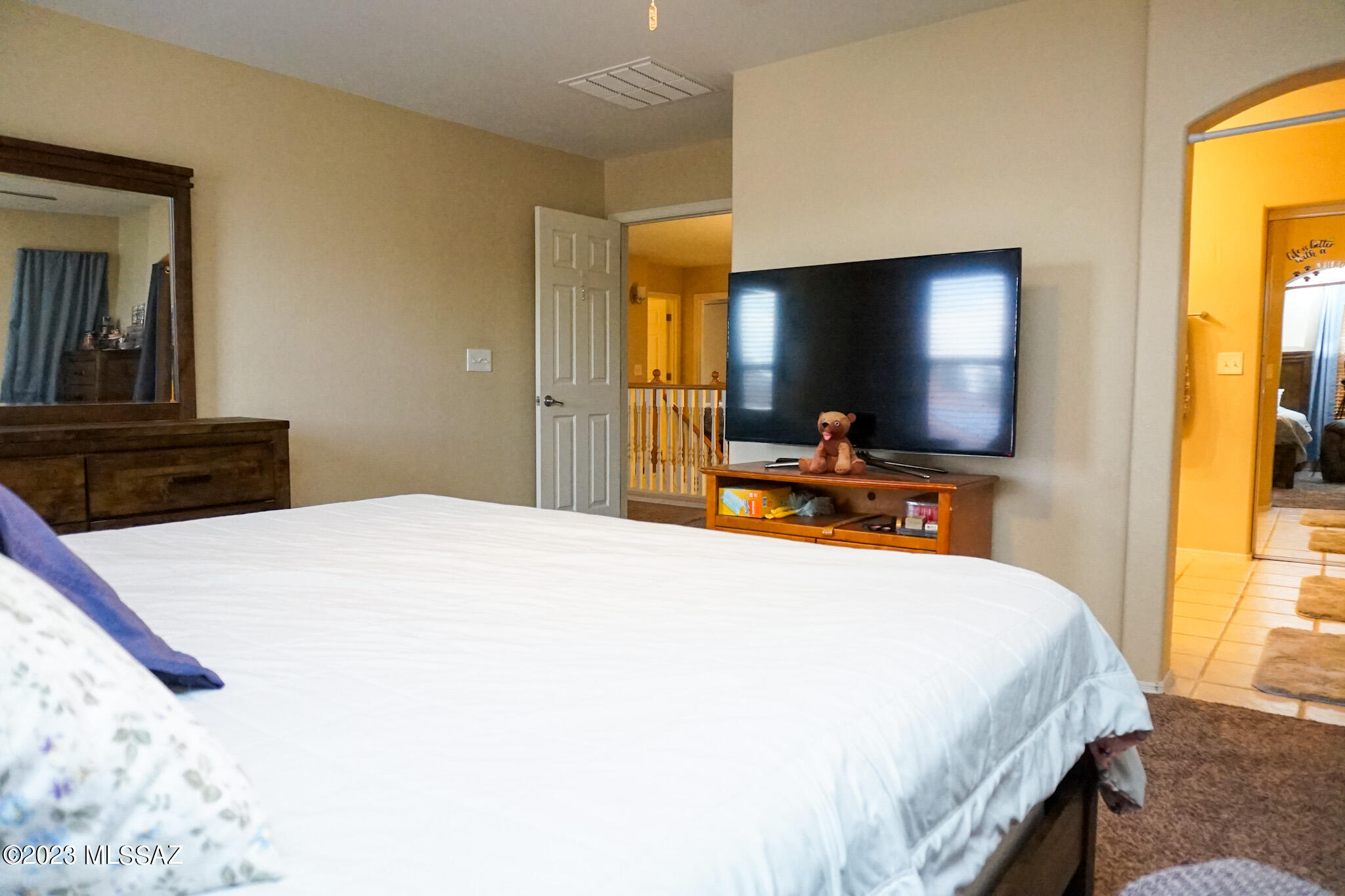 7642 N Hemingway Place