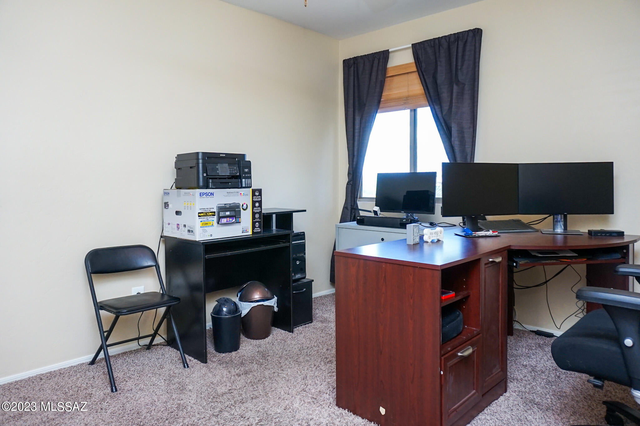 7642 N Hemingway Place