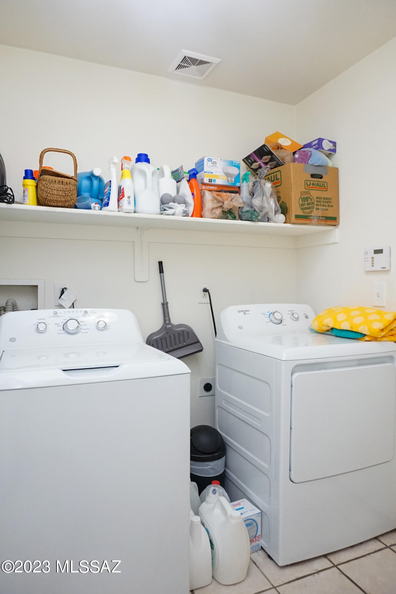 7642 N Hemingway Place