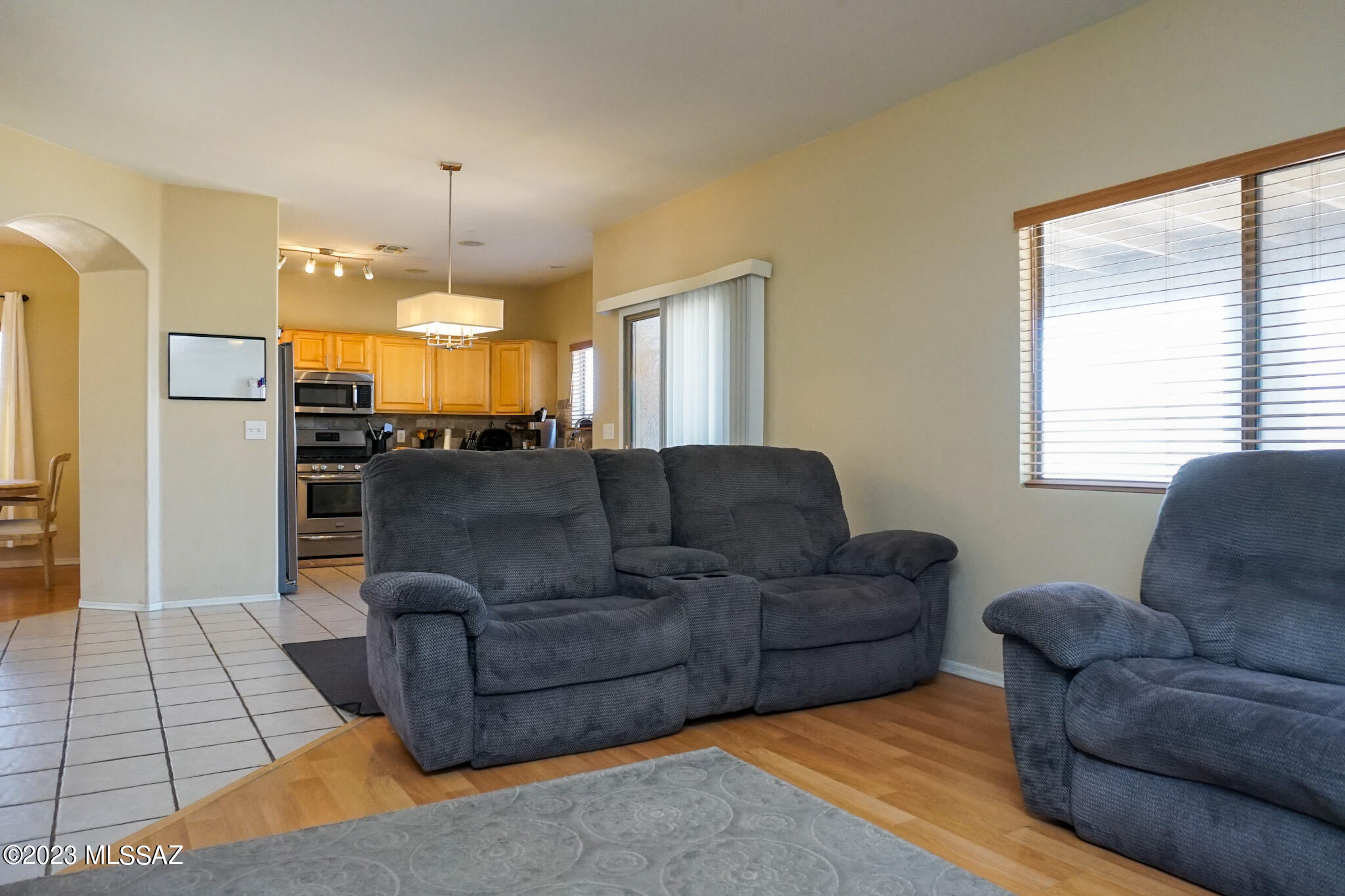 7642 N Hemingway Place