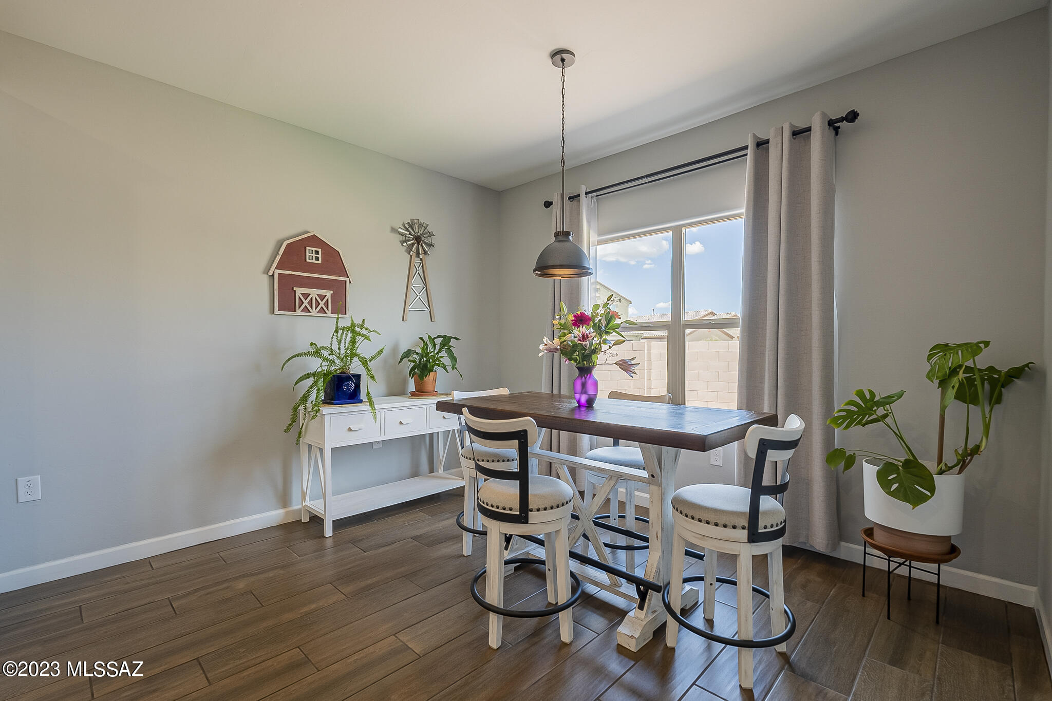9943 N Sand Sage Trail