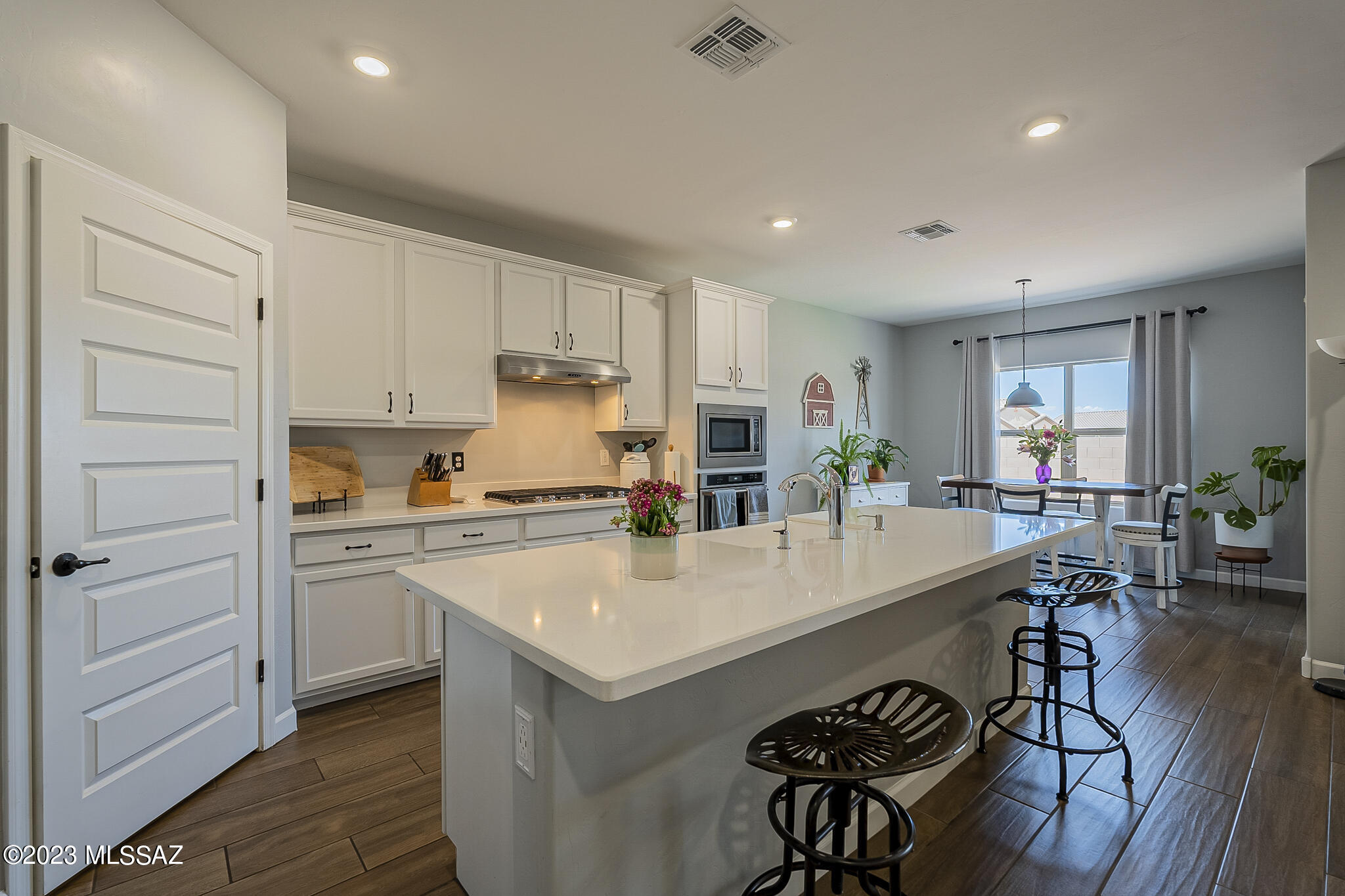 9943 N Sand Sage Trail
