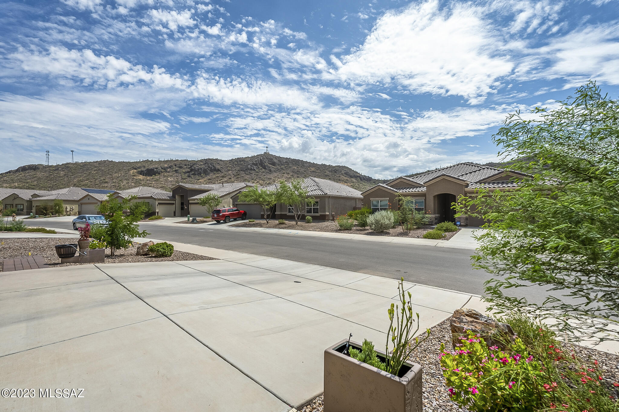 9943 N Sand Sage Trail