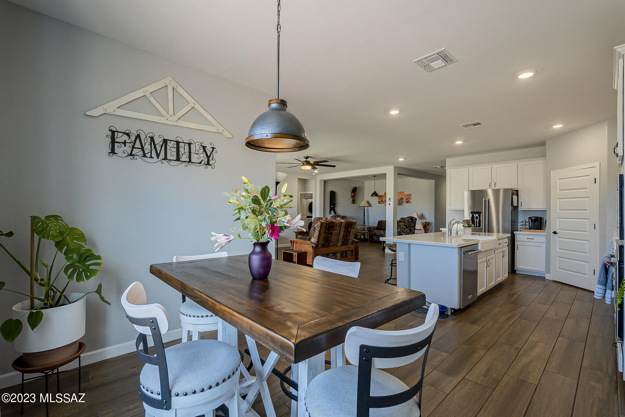 9943 N Sand Sage Trail