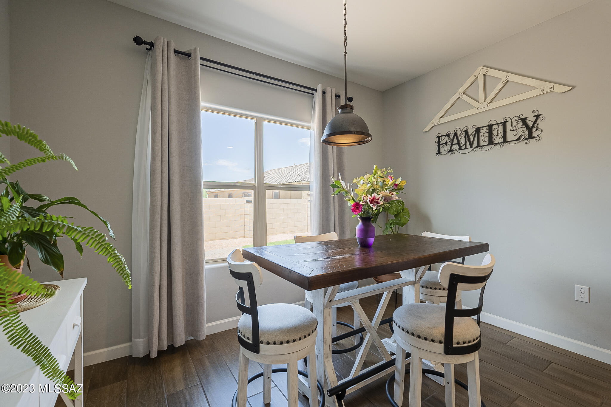 9943 N Sand Sage Trail