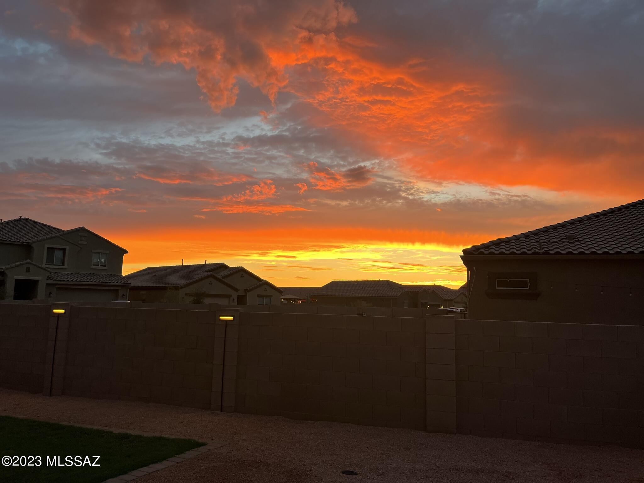 9943 N Sand Sage Trail