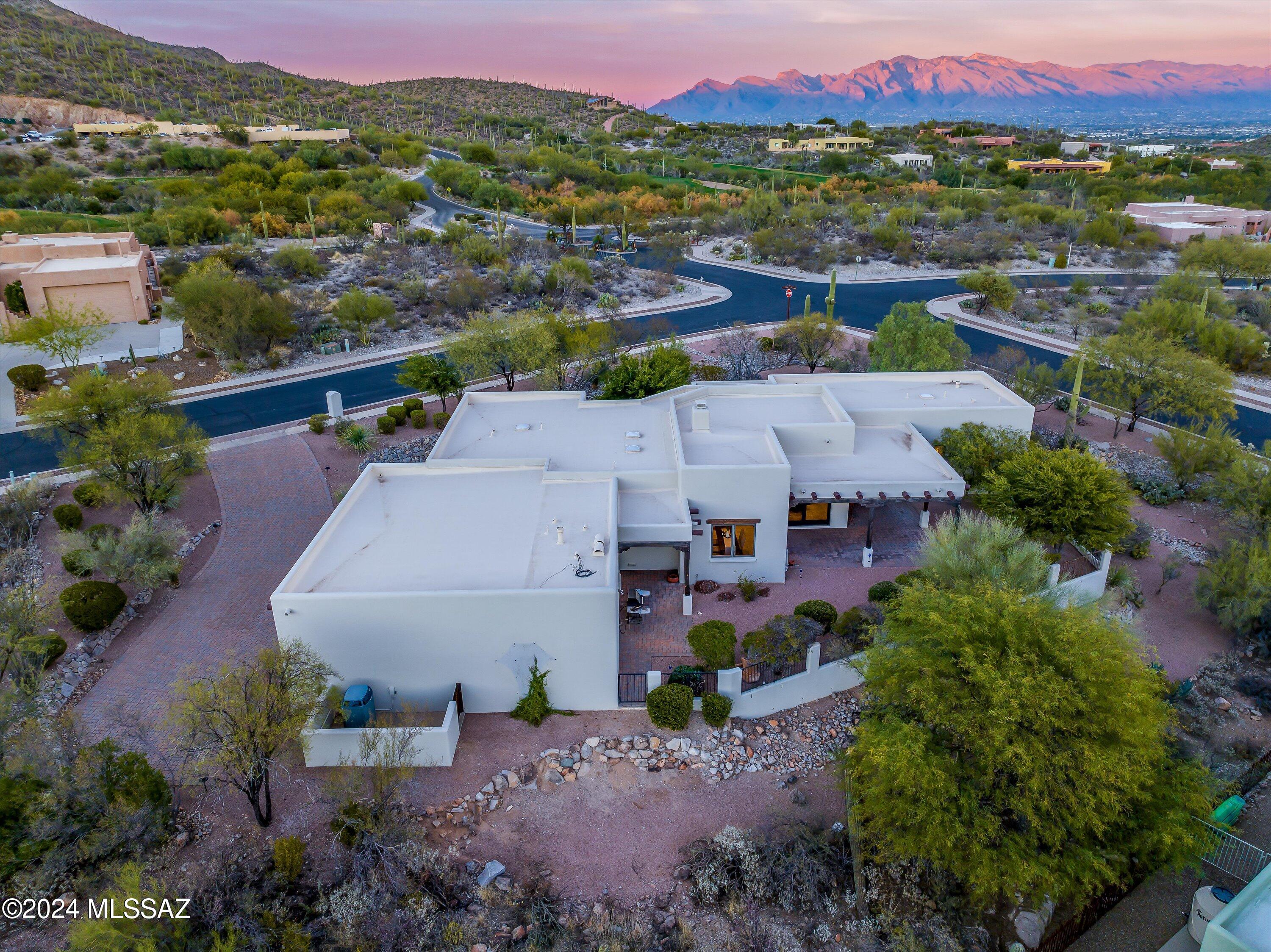3801 Tohono Crossing Place