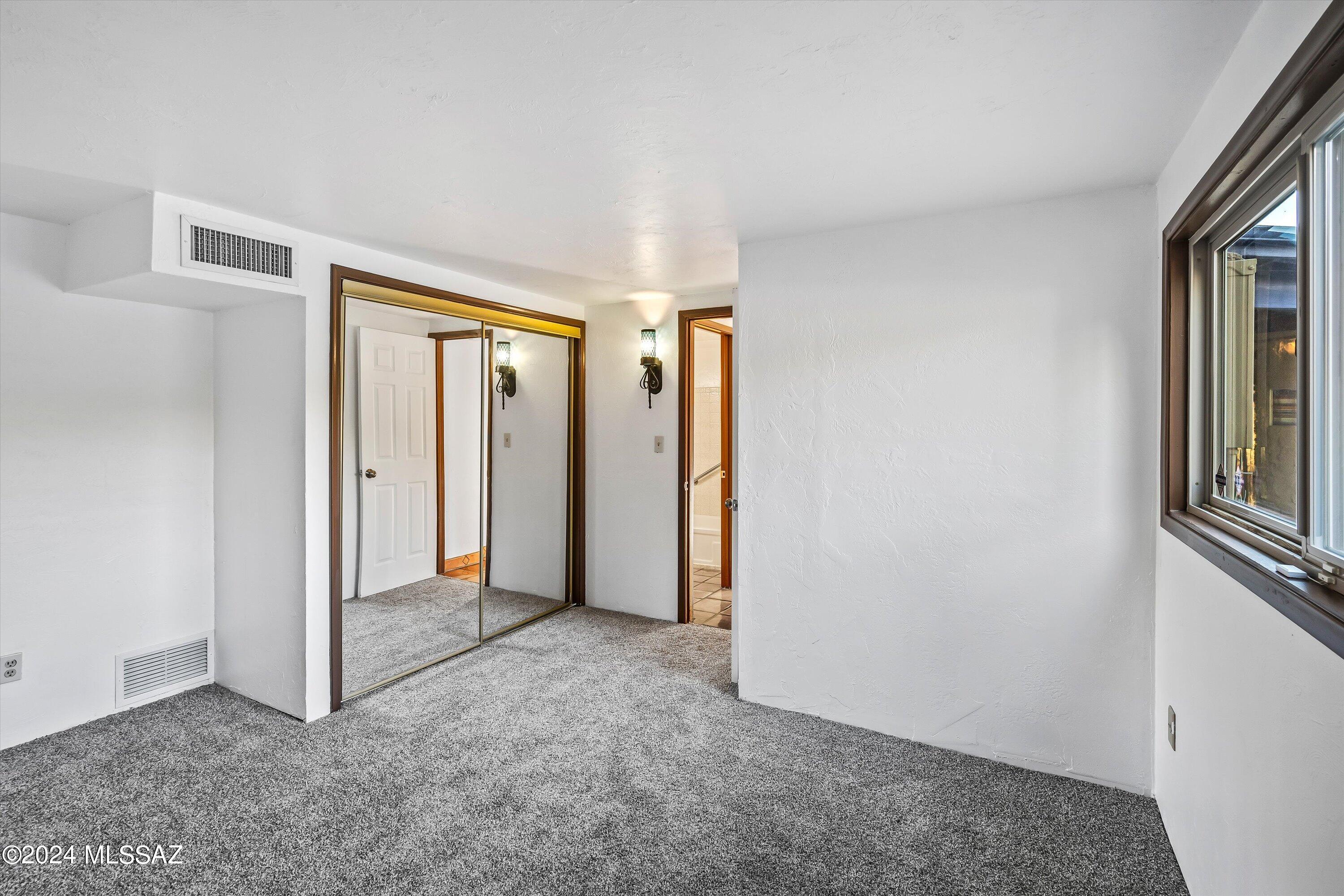 405 E River Road