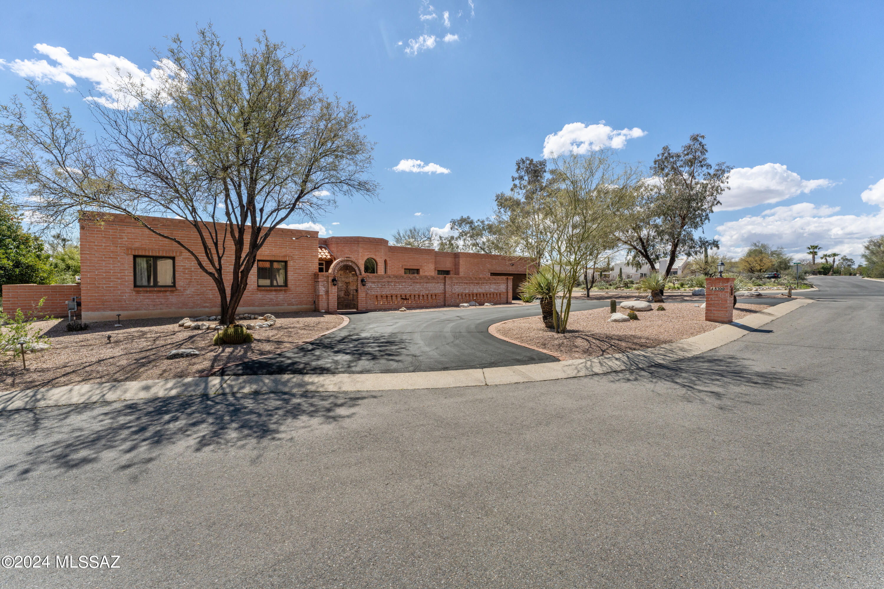 8300 E Crestwood Circle