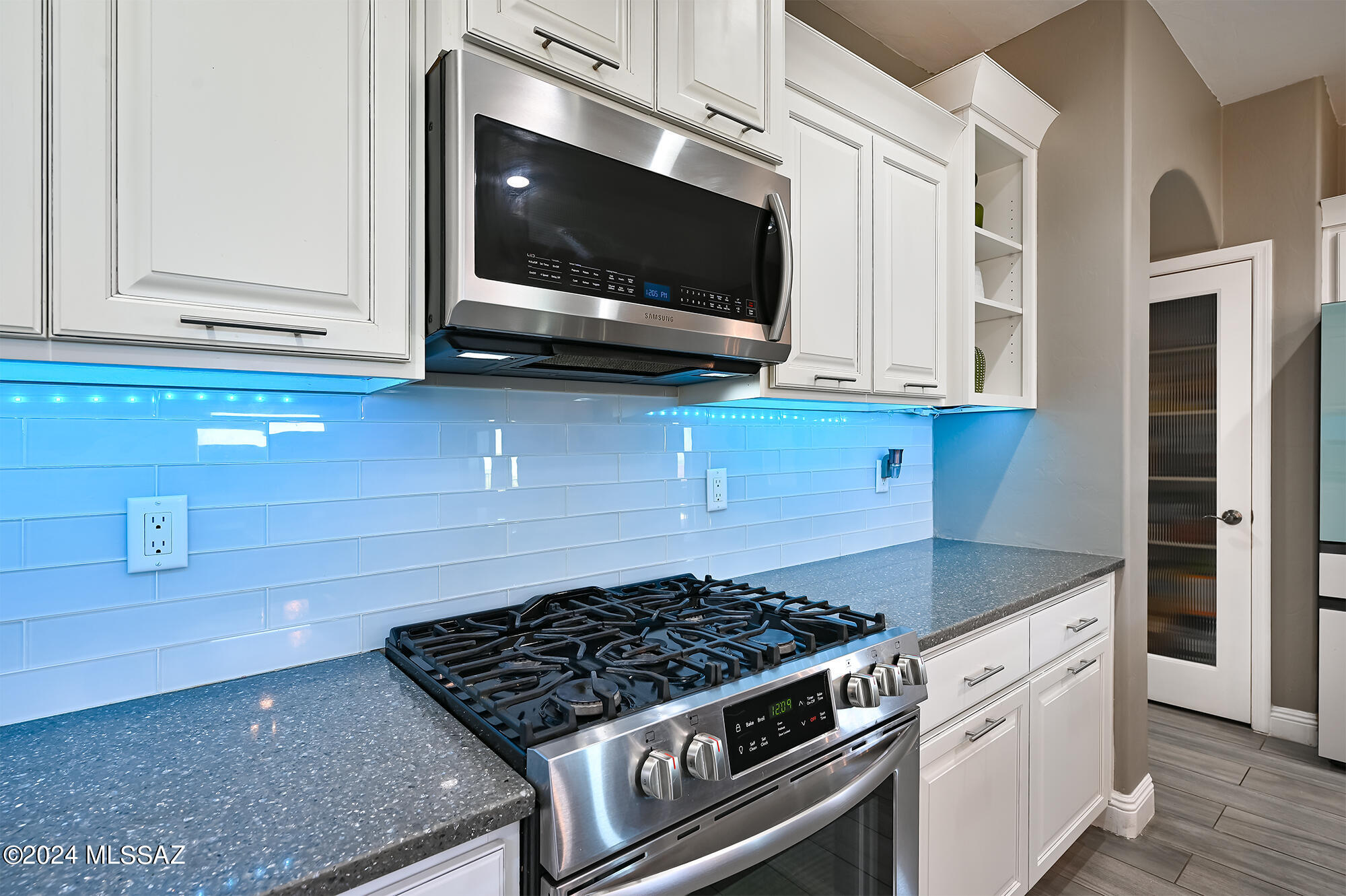 13776 N High Mountain View Place