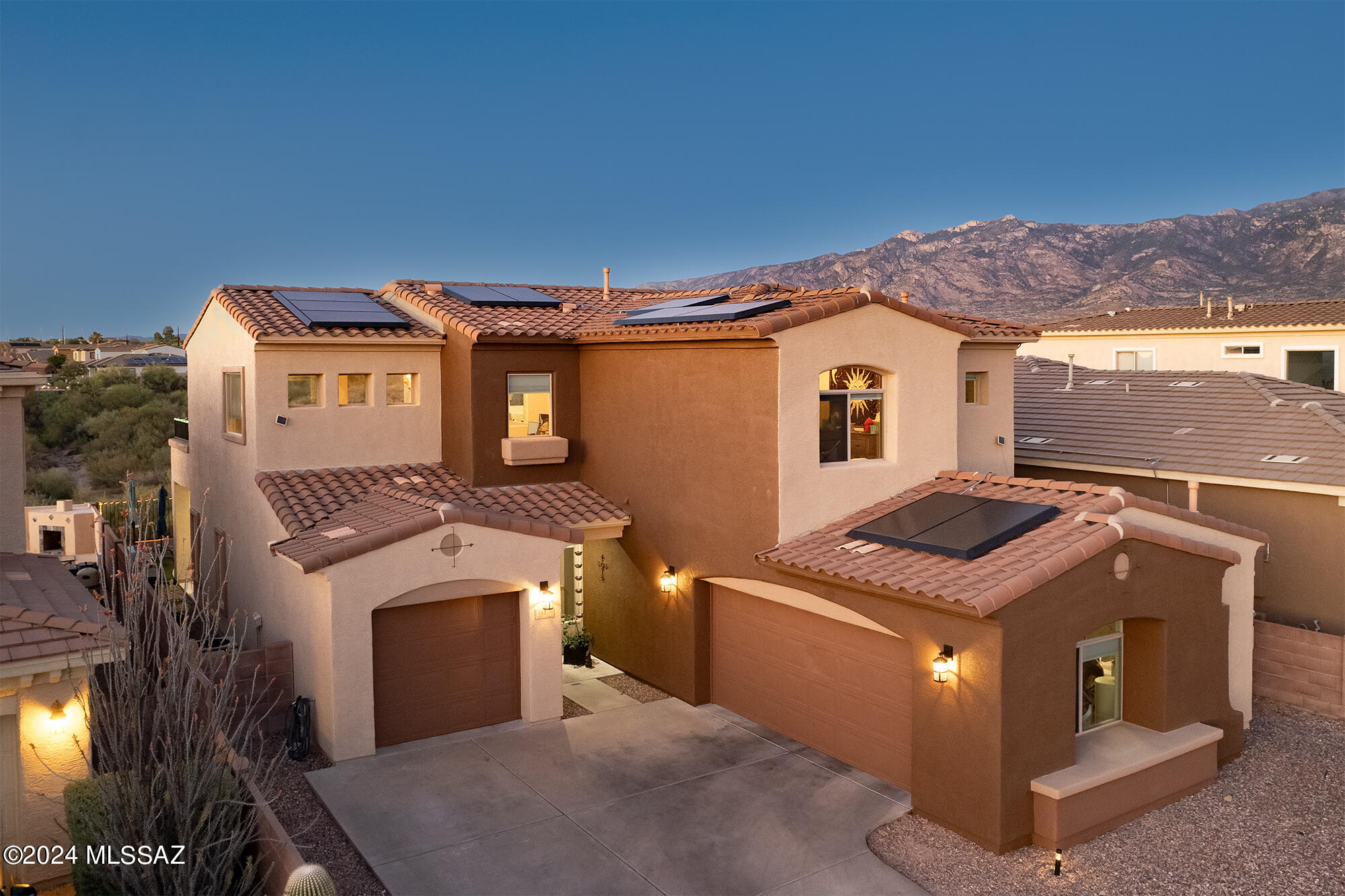 13776 N High Mountain View Place