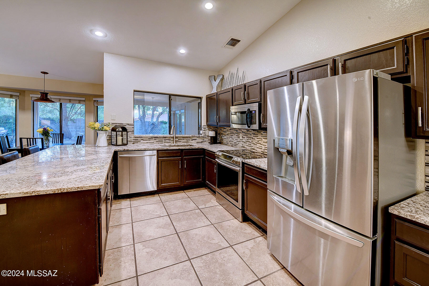5725 N Via Umbrosa
