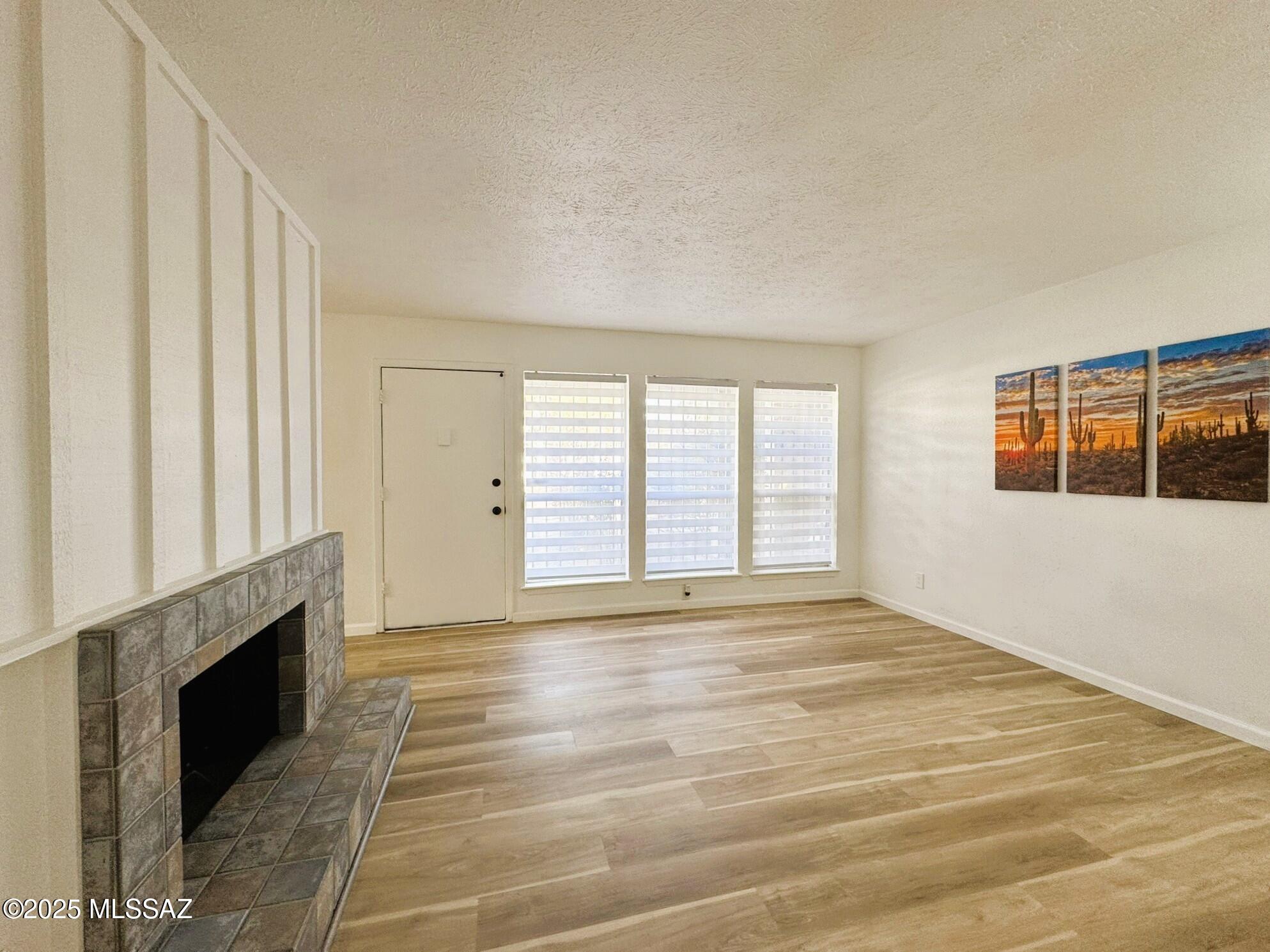 1620 N Wilmot Road Unit: UNIT S340