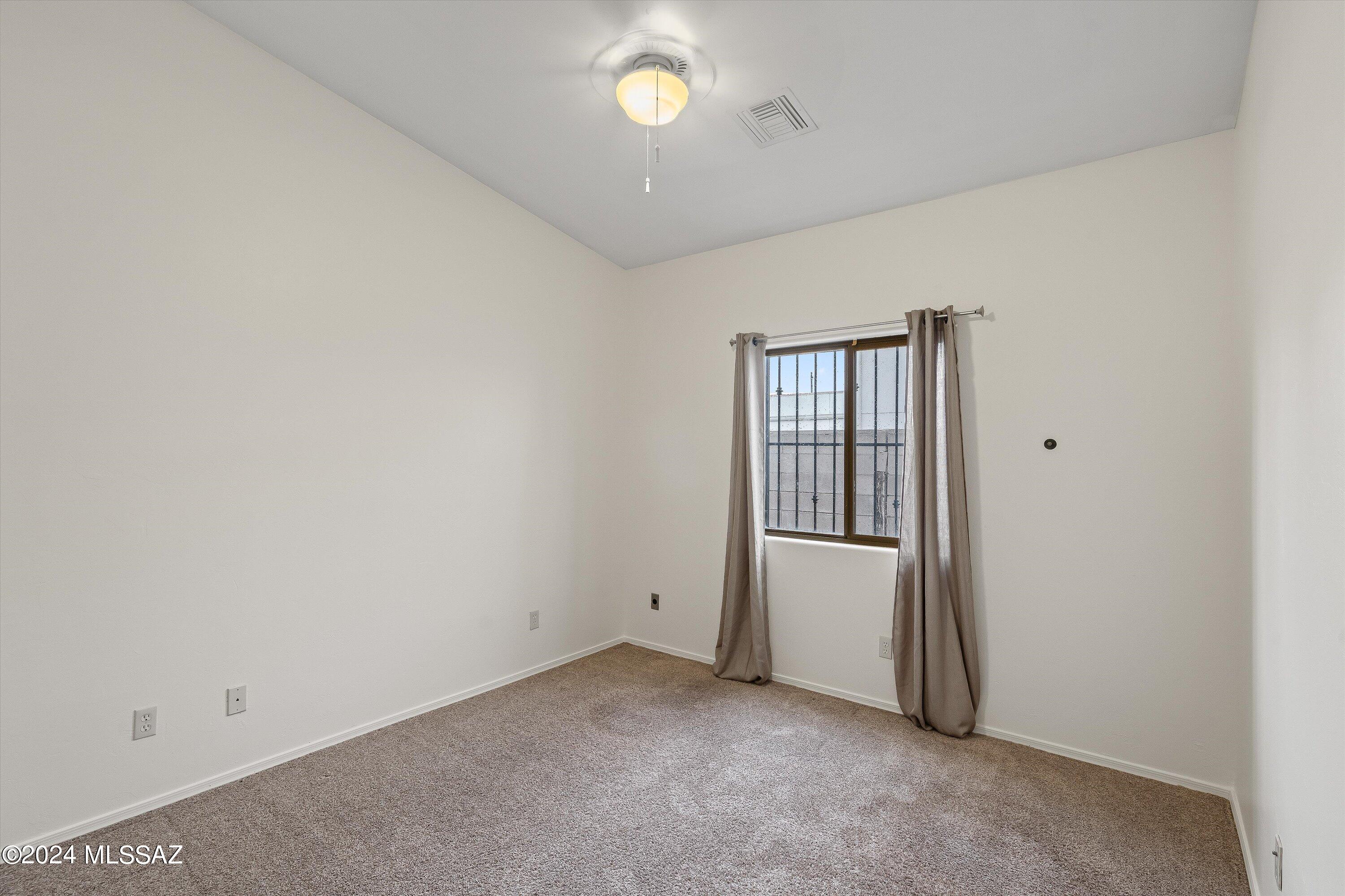 1610 N Sahuara Avenue