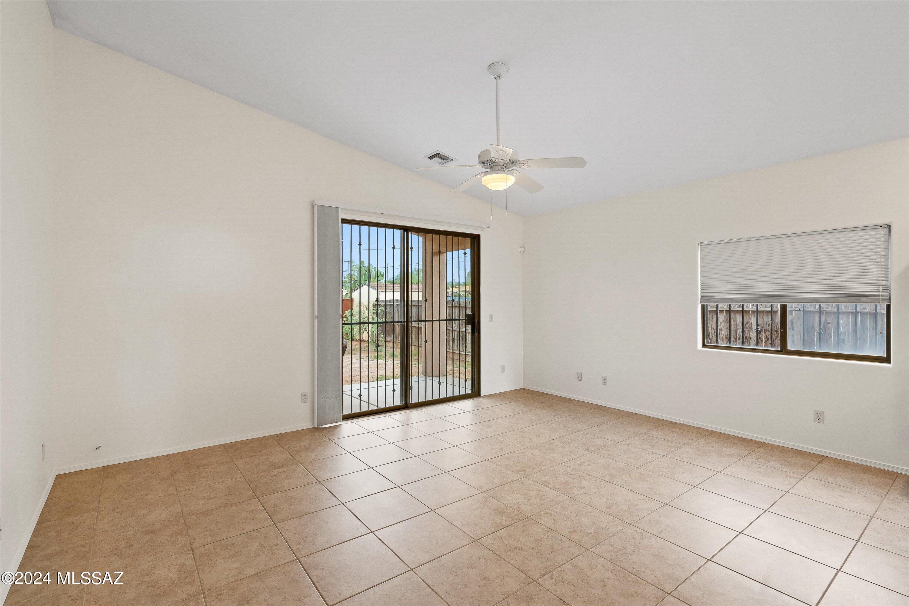 1610 N Sahuara Avenue