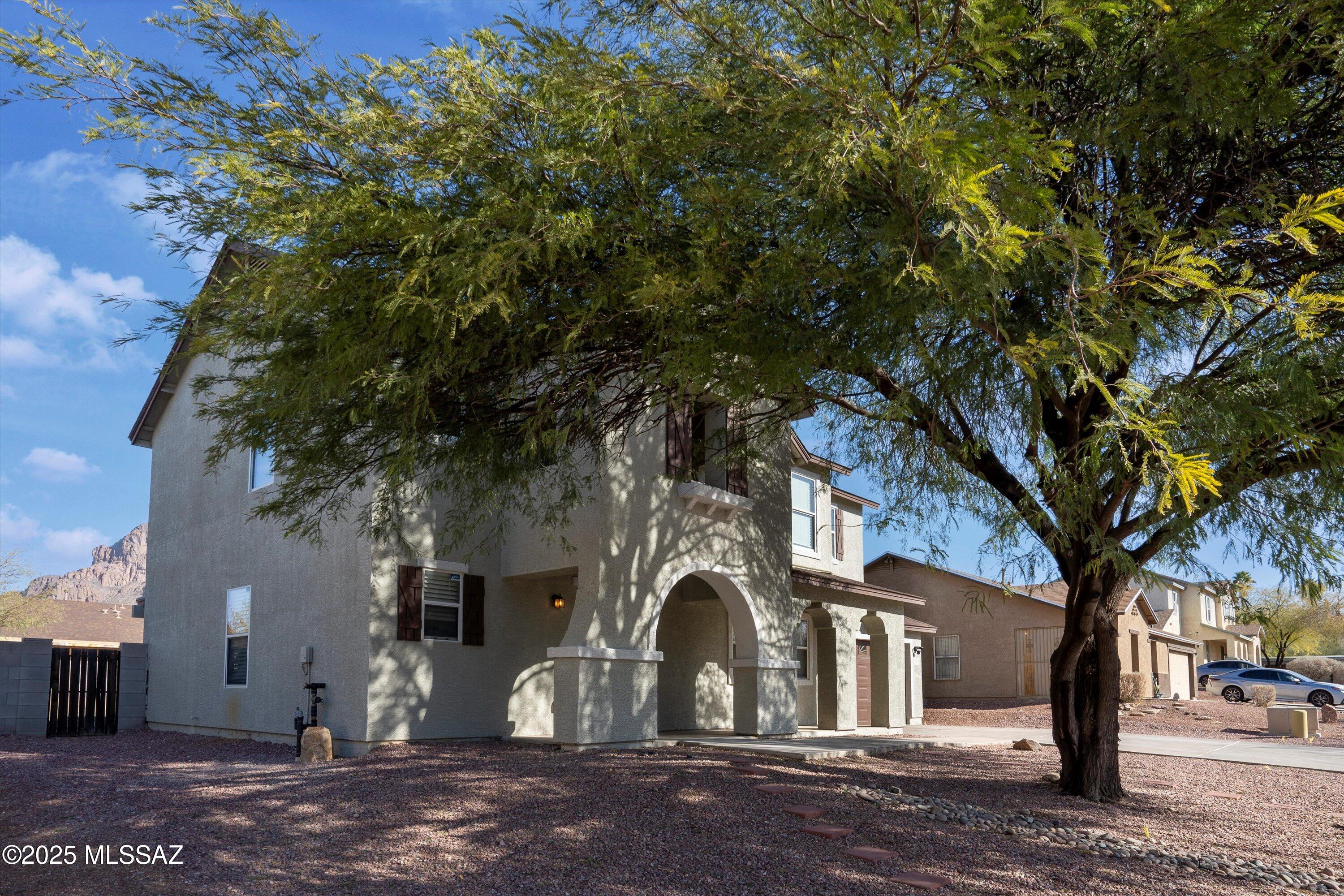 4824 W Calle Don Roberto