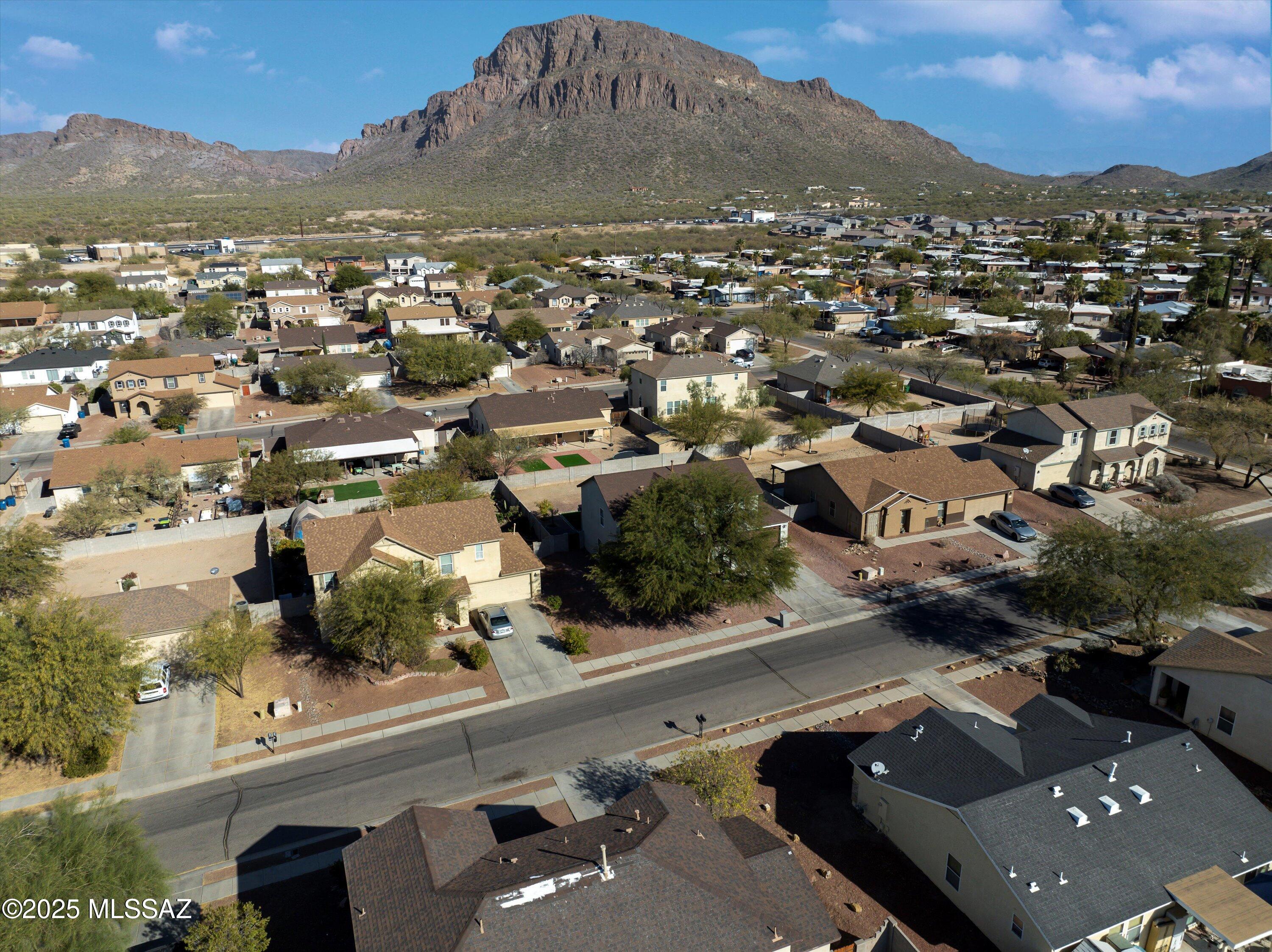 4824 W Calle Don Roberto