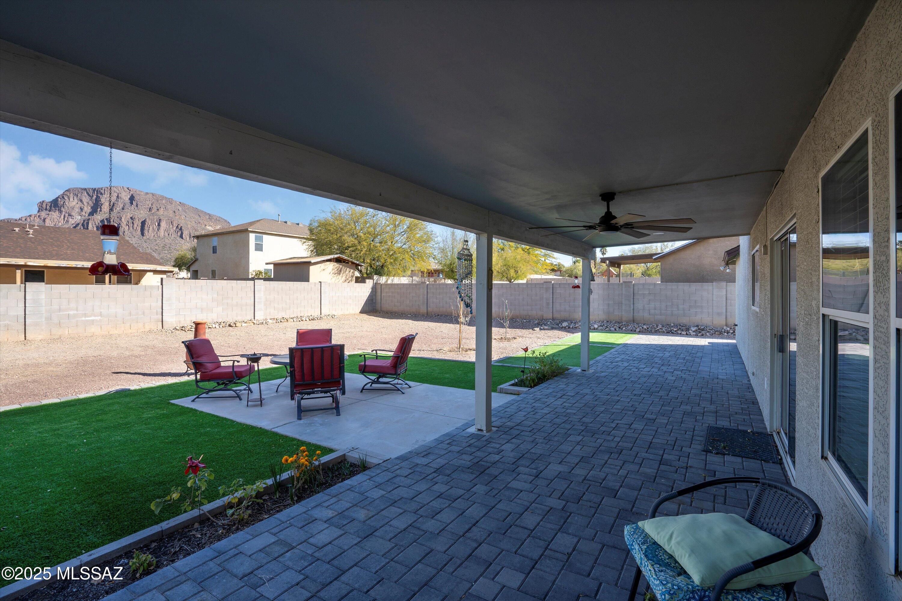 4824 W Calle Don Roberto