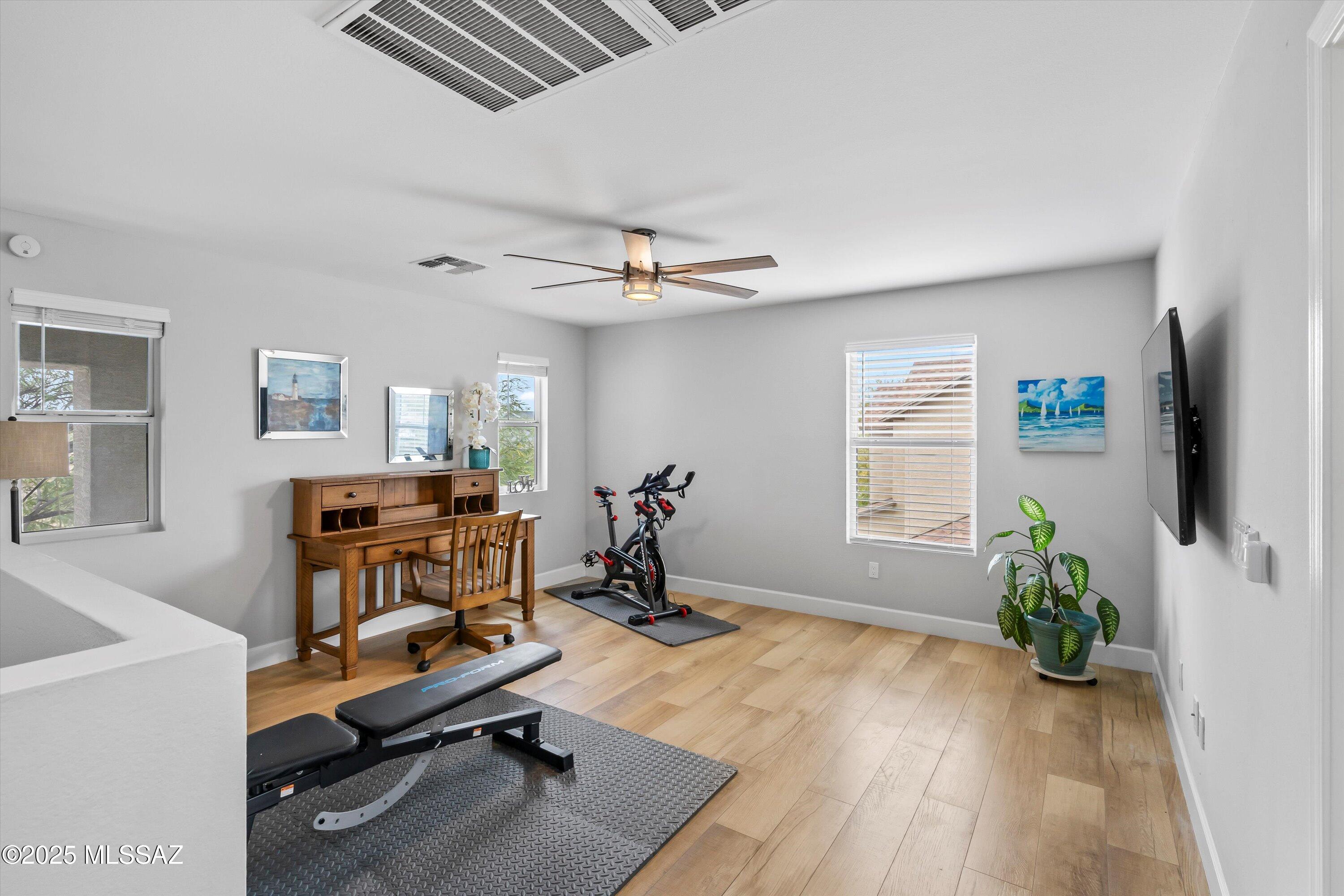 4824 W Calle Don Roberto