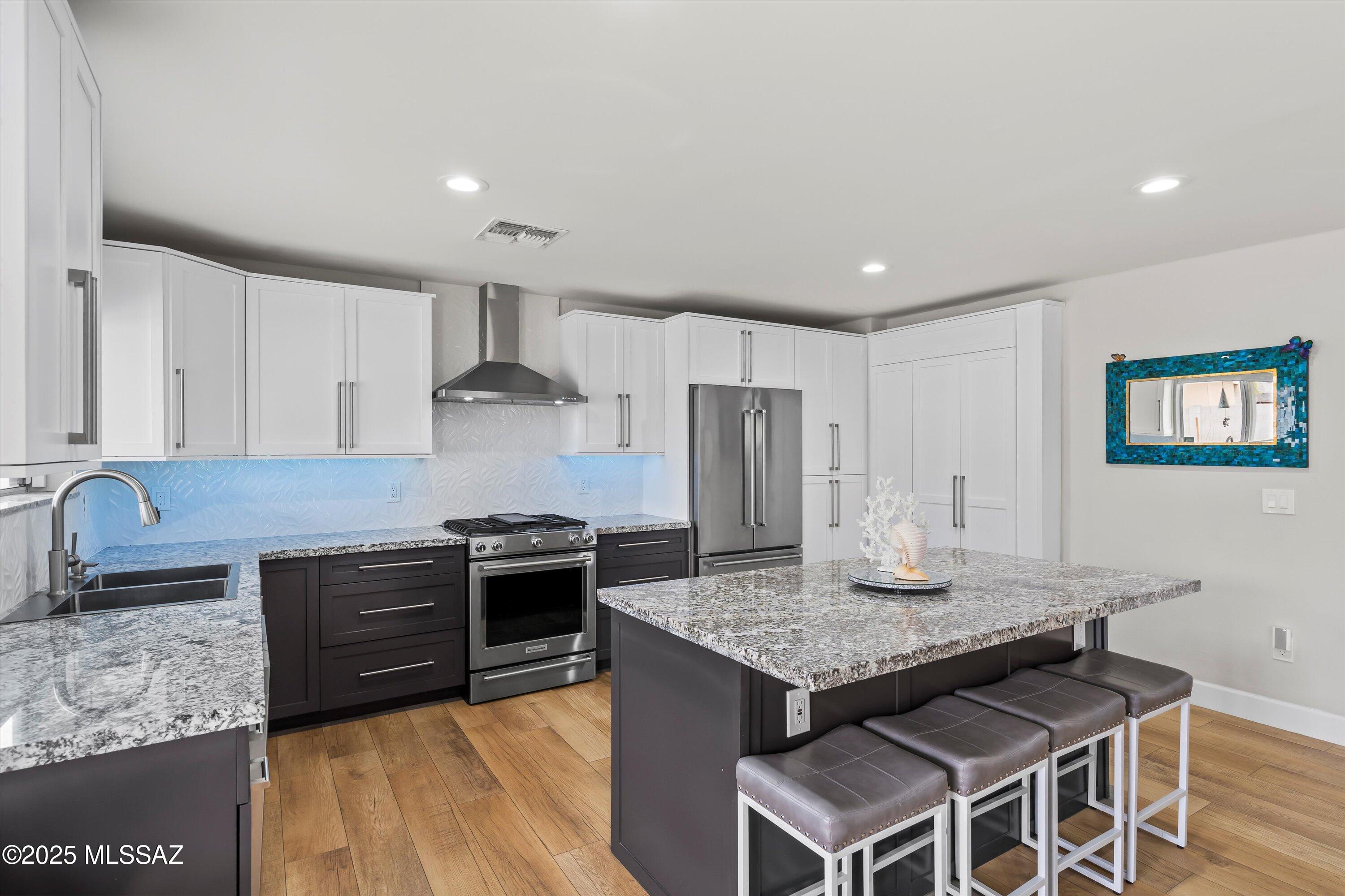 4824 W Calle Don Roberto