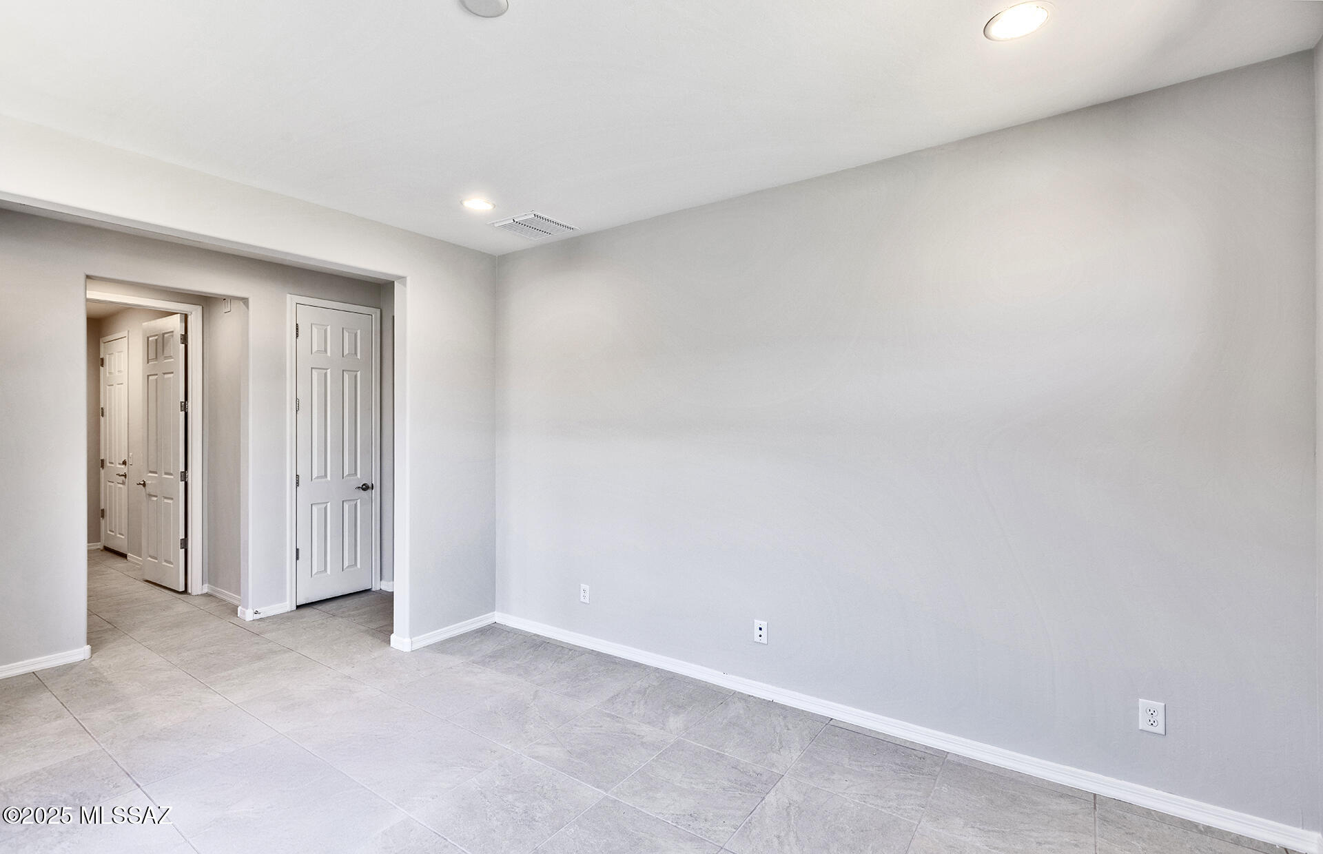 8125 S Sonoran Oak Drive