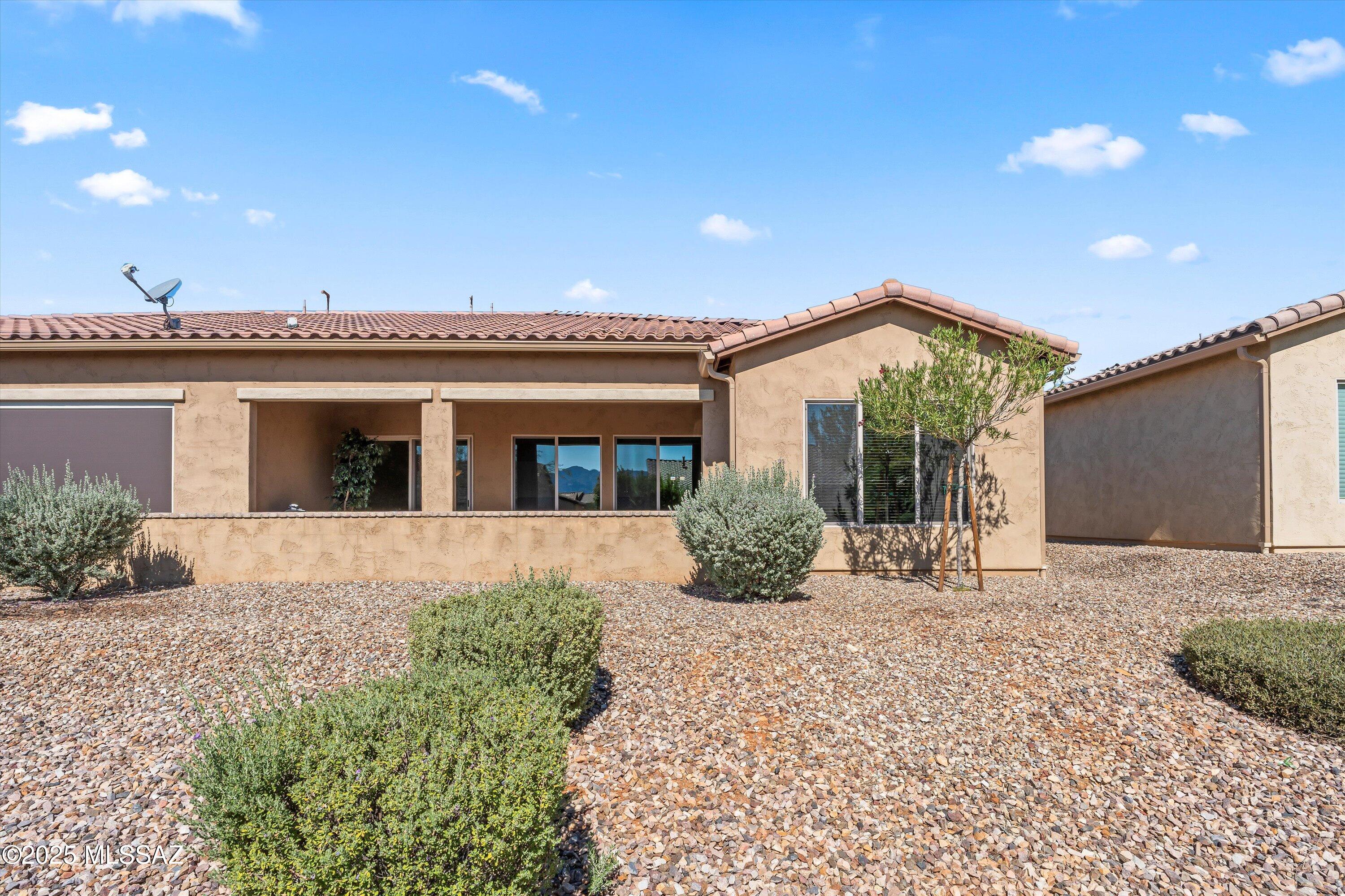 62797 E Thunder Rock Drive